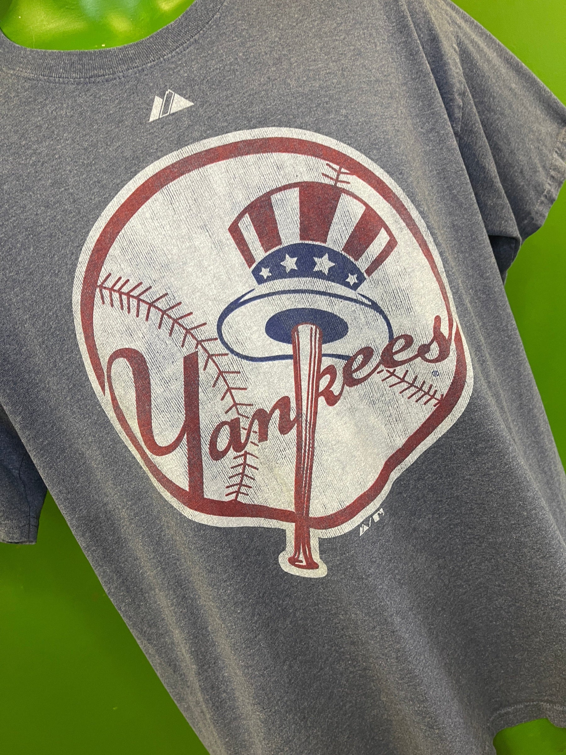 MLB New York Yankees Blue/Grey T-shirt Men's Large