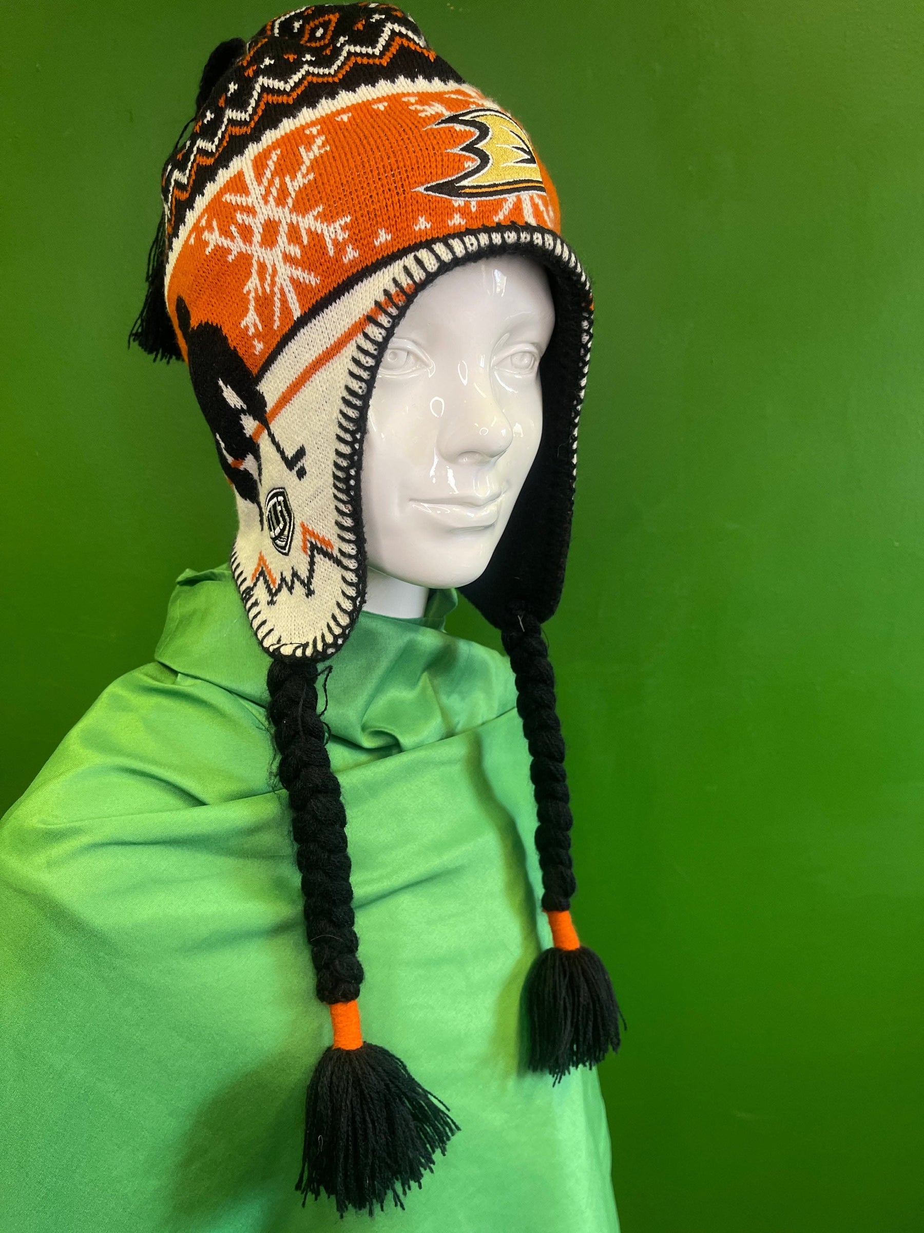 NHL Anaheim Ducks Nordic Style Tassel Top Woolly Hat OSFA