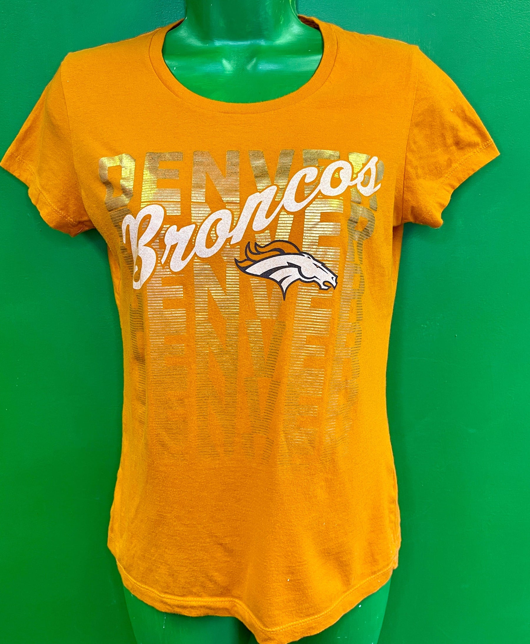 NFL Denver Broncos Majestic Orange T-Shirt Women's Small