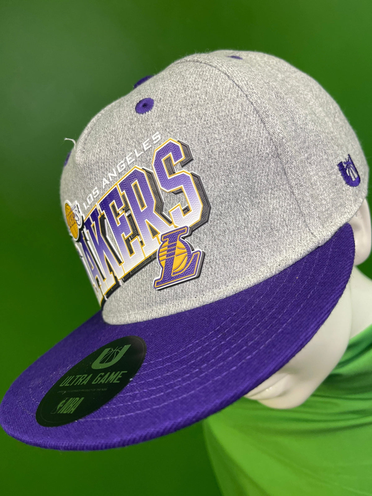 NBA Los Angeles Lakers Grey 2-Tone Snapback Hat/Cap Small/Medium NWT