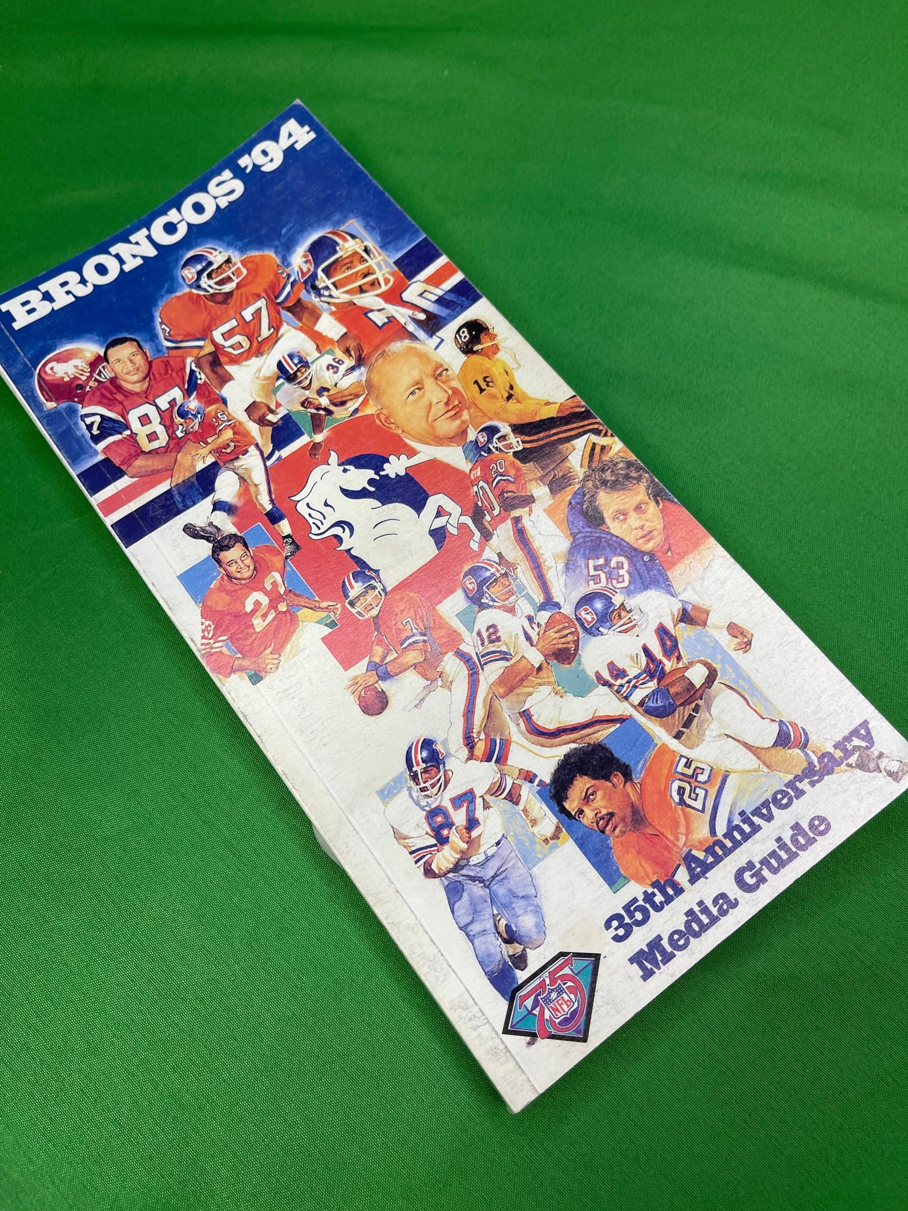 NFL Denver Broncos Vintage 1994 Media Guide Press Book Collectable