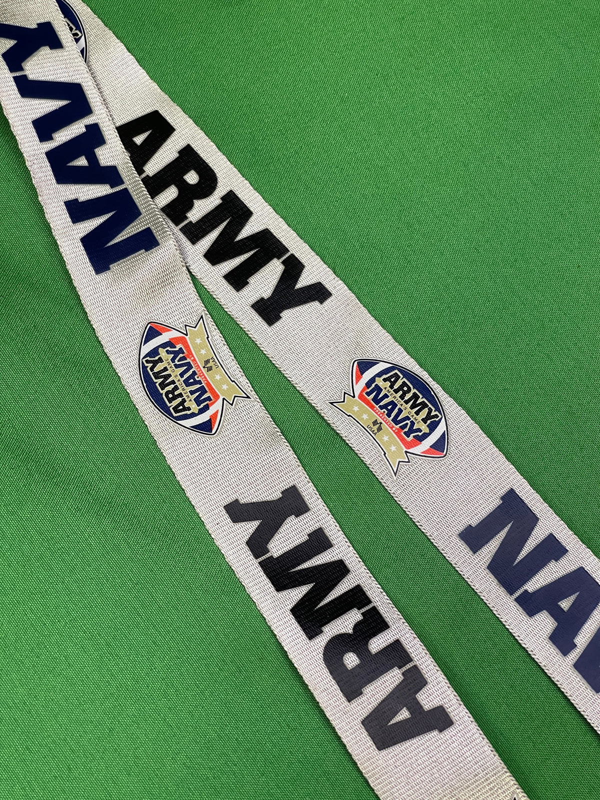 NCAA Army Black Knights v Navy Midshipmen Game Lanyard NWT