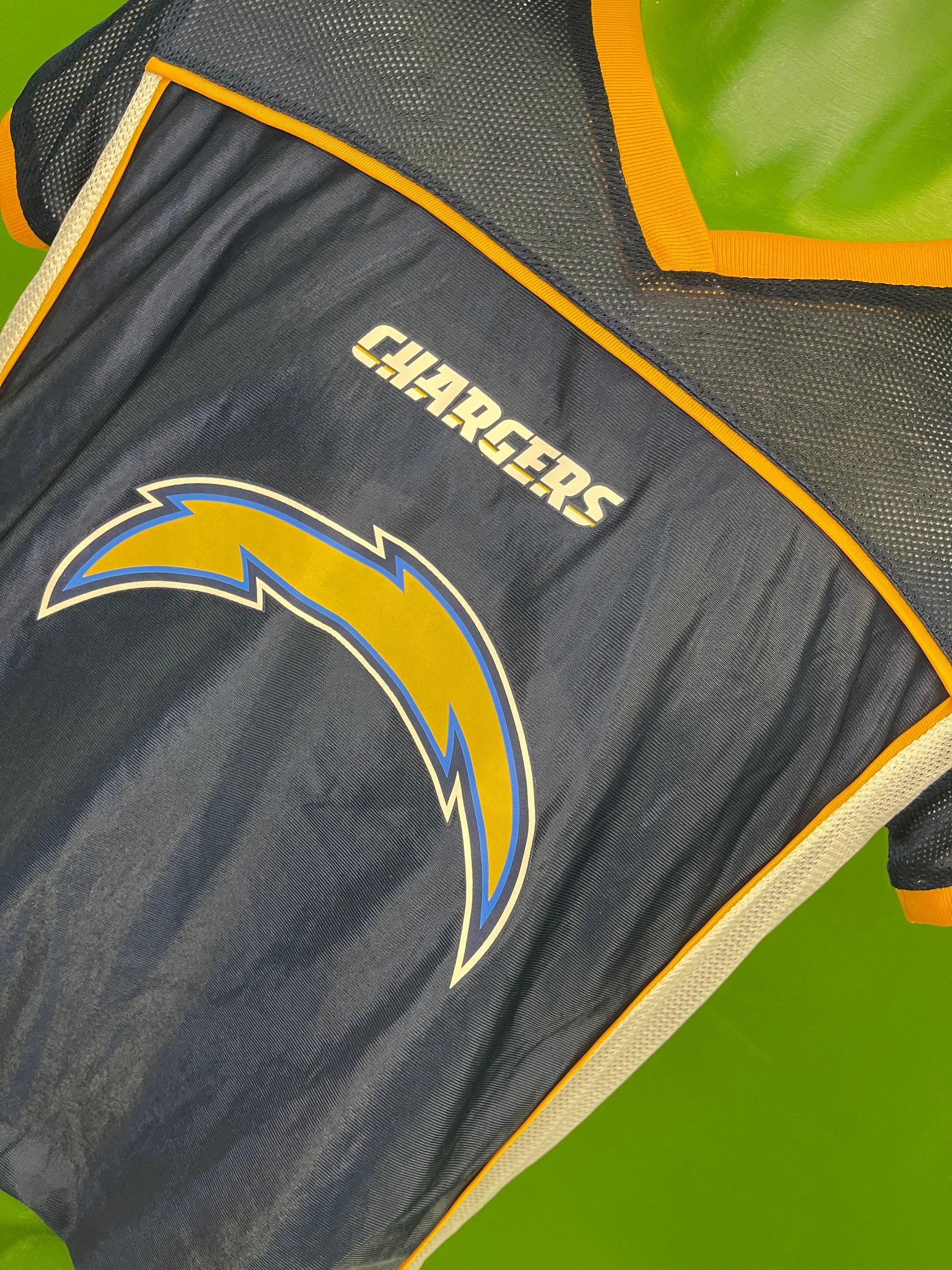 NFL Los Angeles Chargers Flag Football Jersey Youth Large 14-16
