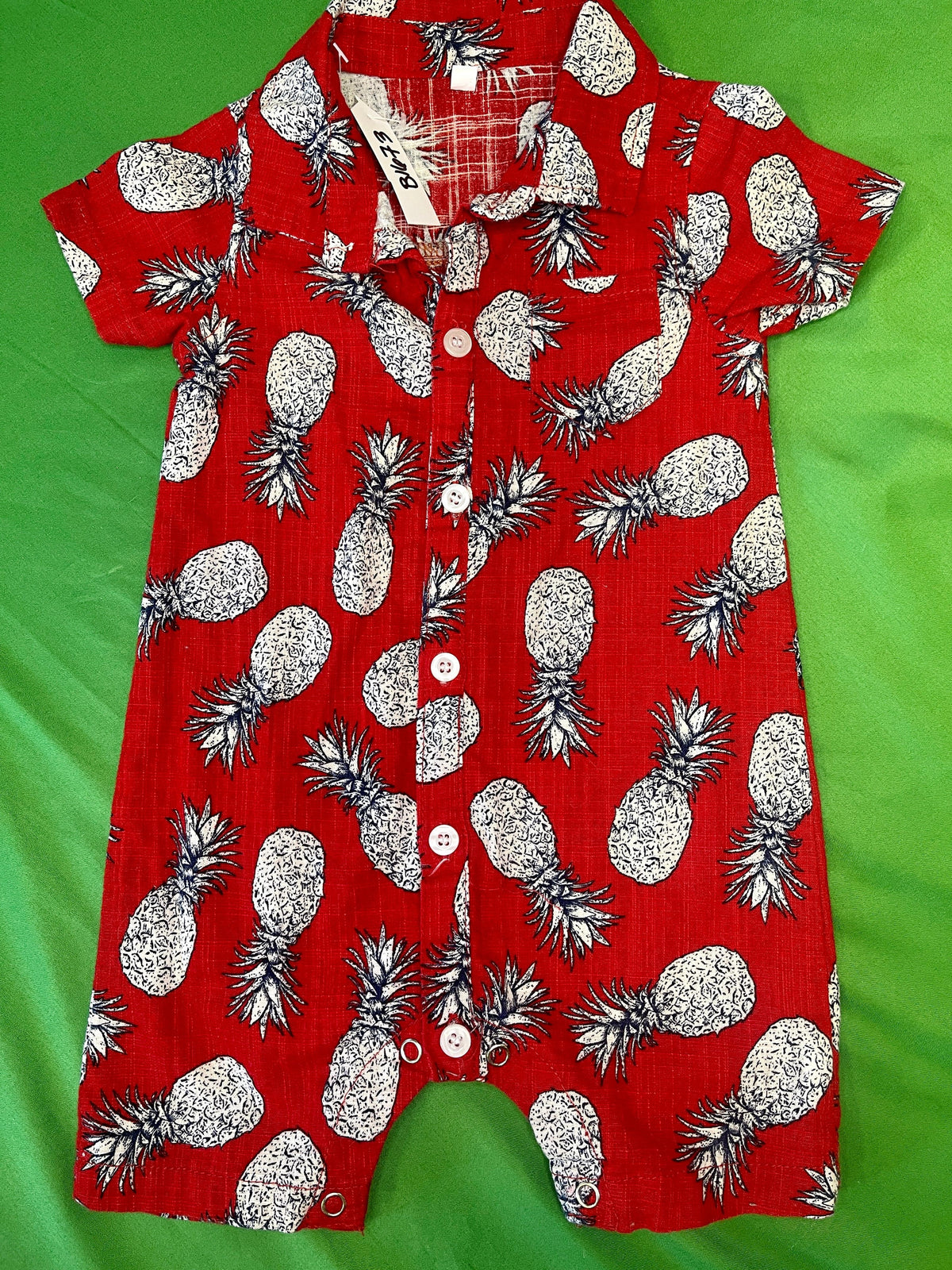 Hawaiian Baby Outfit Red Pineapples Size 70 Infant 6-12 months