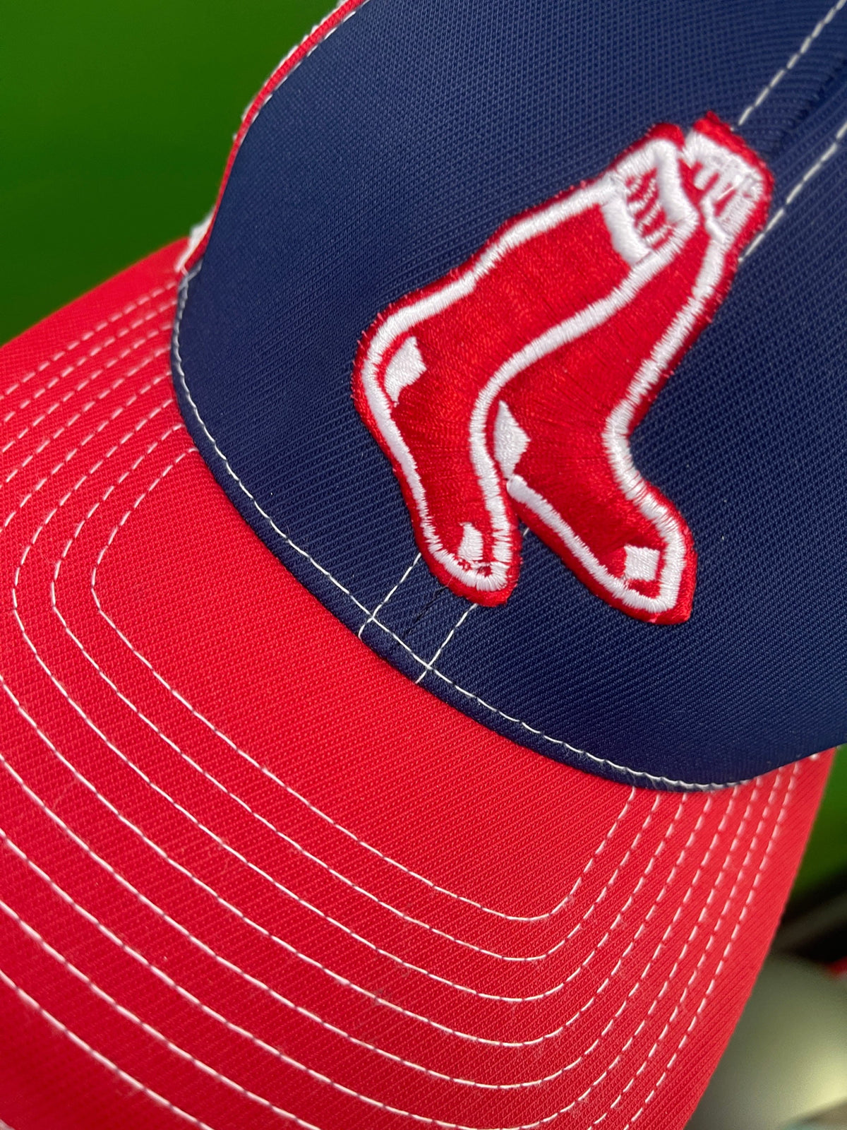 MLB Boston Red Sox Mesh Colour Blocked Hat/Cap Small/Medium