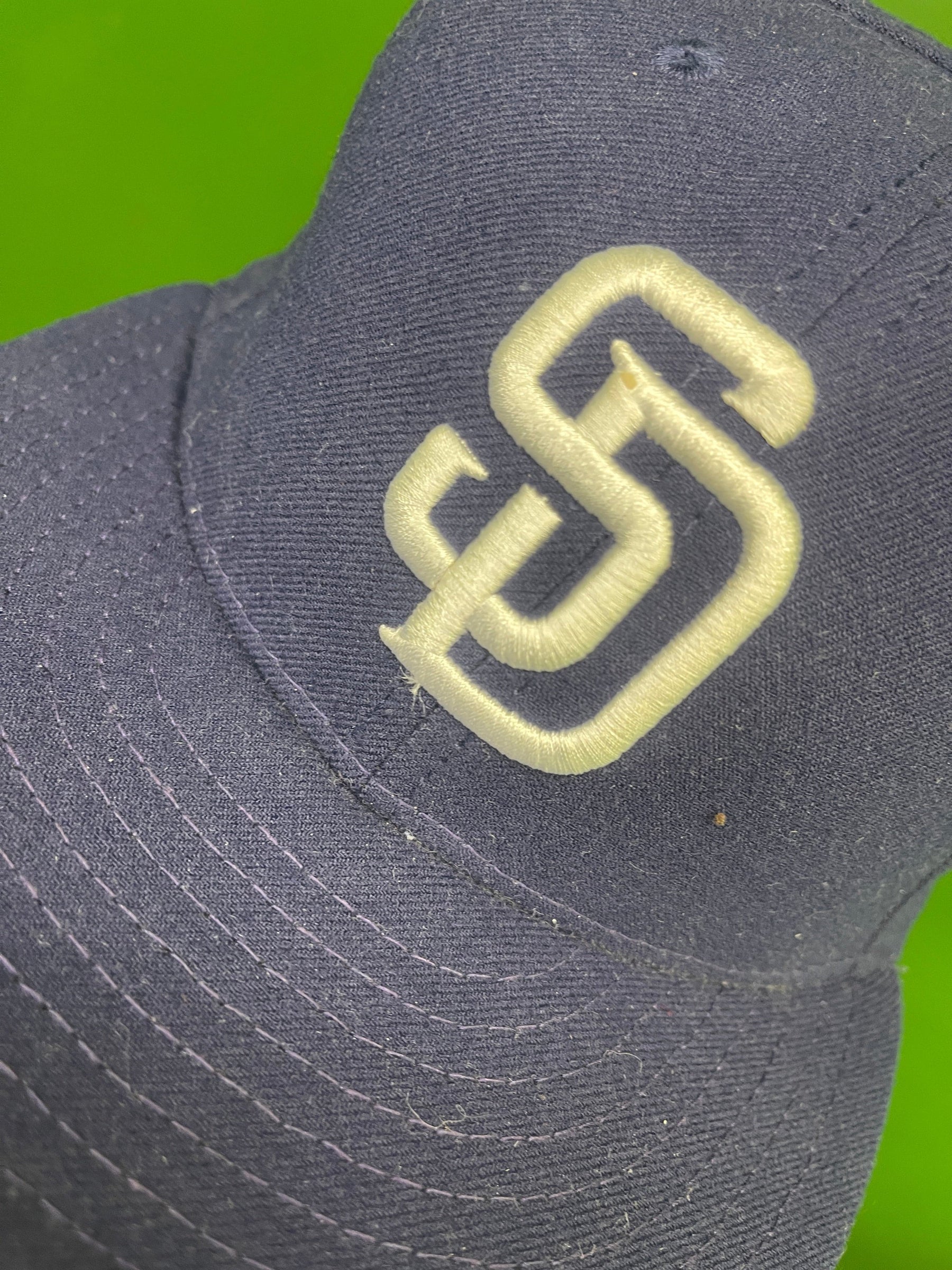MLB San Diego Padres New Era 59FIFTY Fitted Hat / Cap Size 7