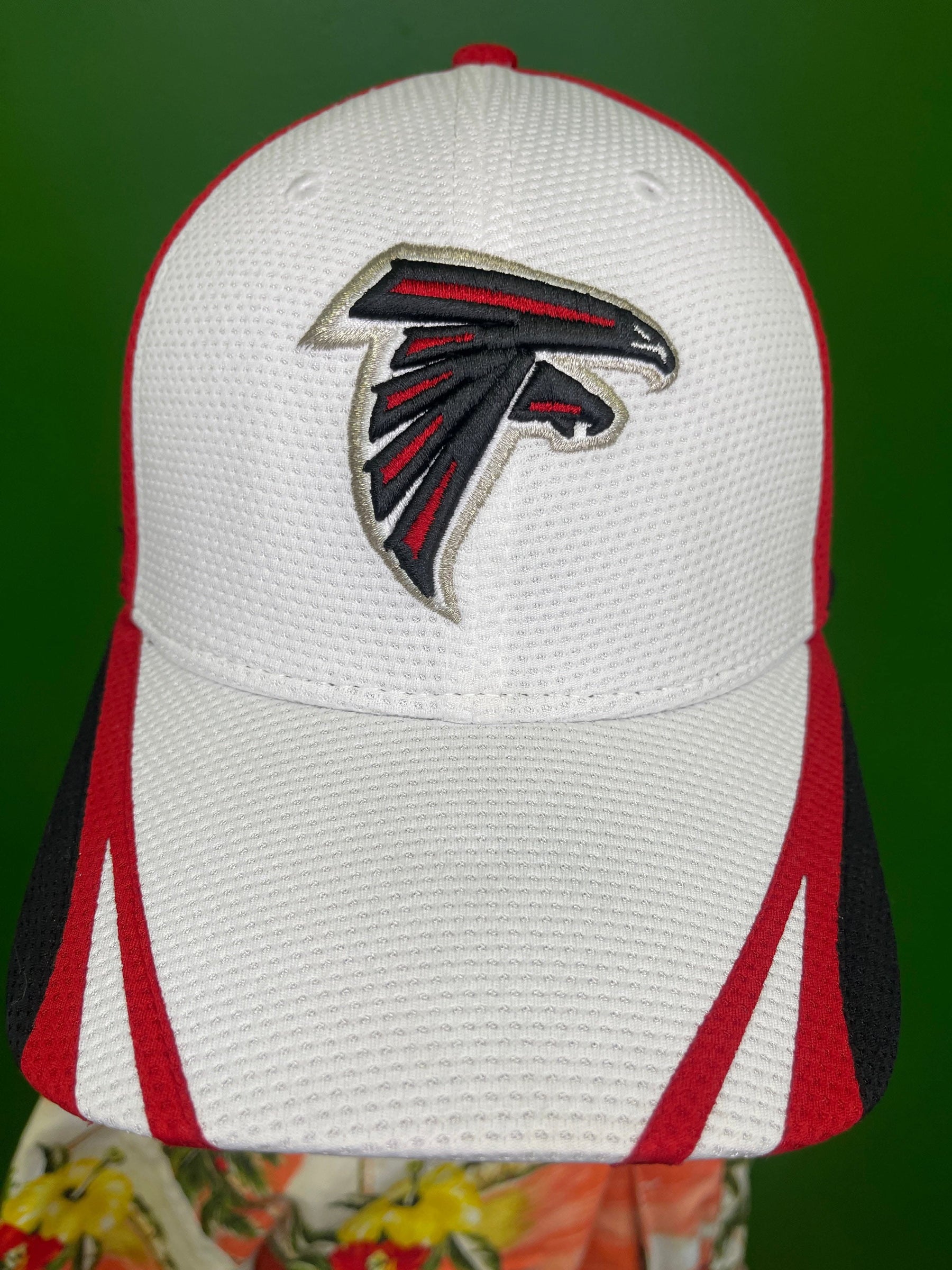 NFL Atlanta Falcons New Era 39THIRTY Hat/Cap Medium/Large
