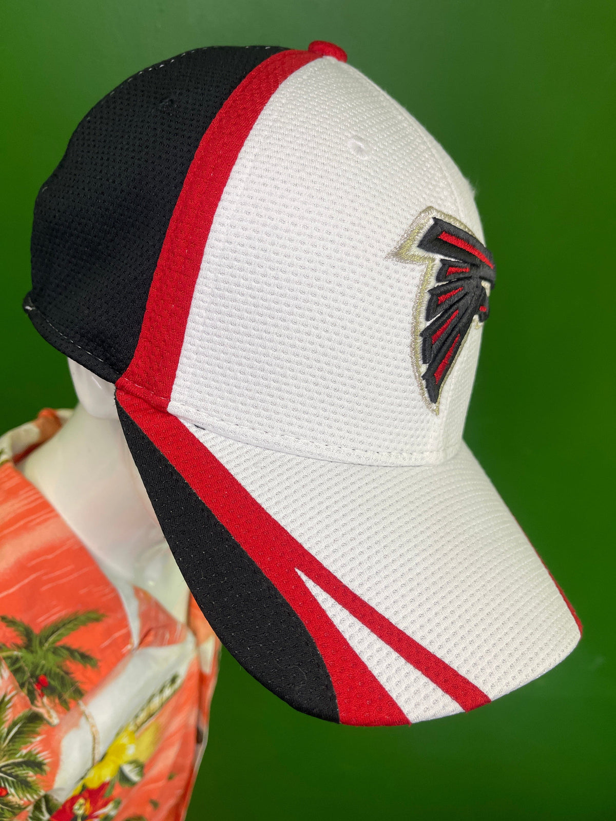 NFL Atlanta Falcons New Era 39THIRTY Hat/Cap Medium/Large