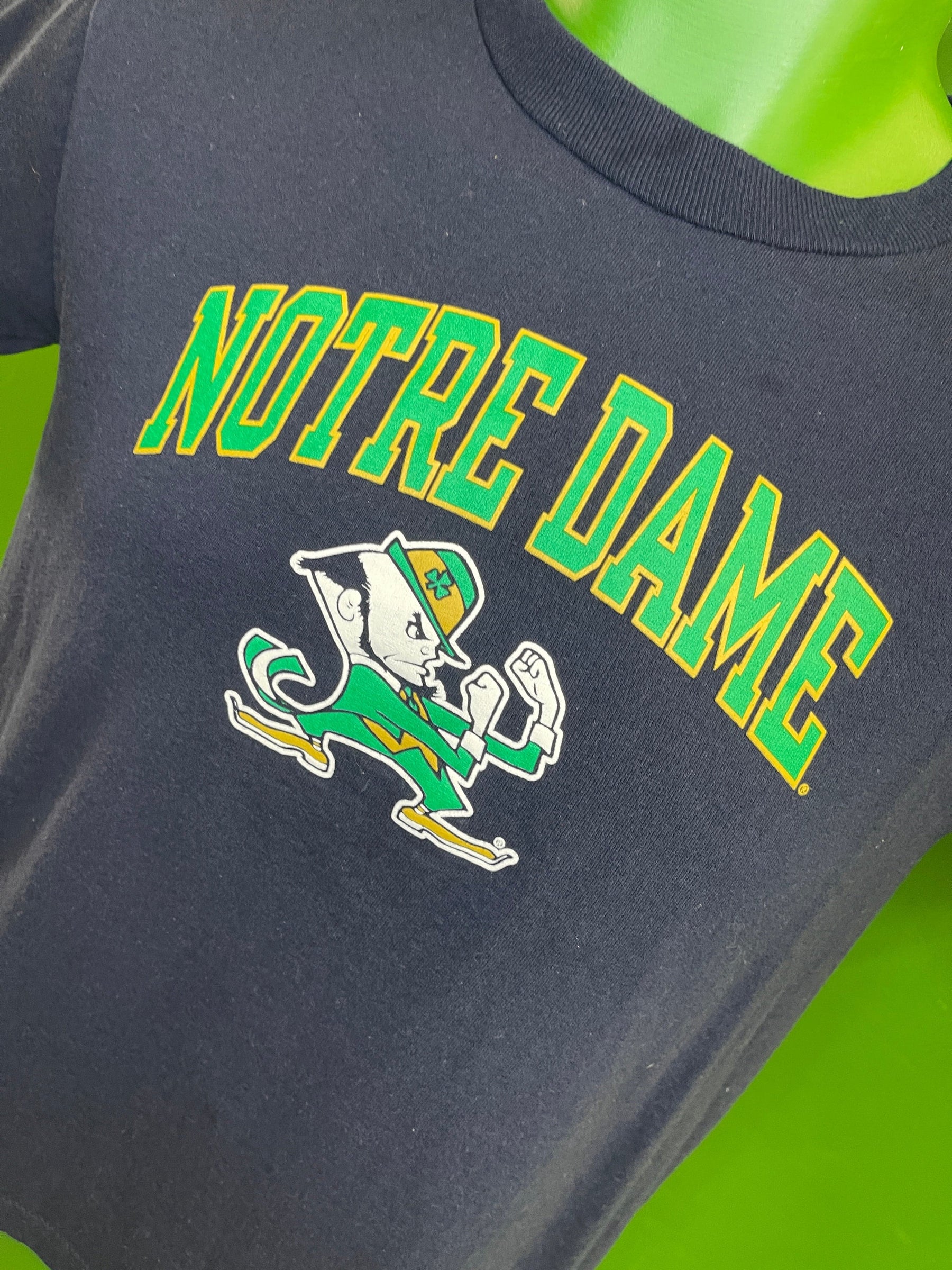 NCAA Notre Dame Fighting Irish Champion Blue Cotton T-Shirt Youth Small 6-7