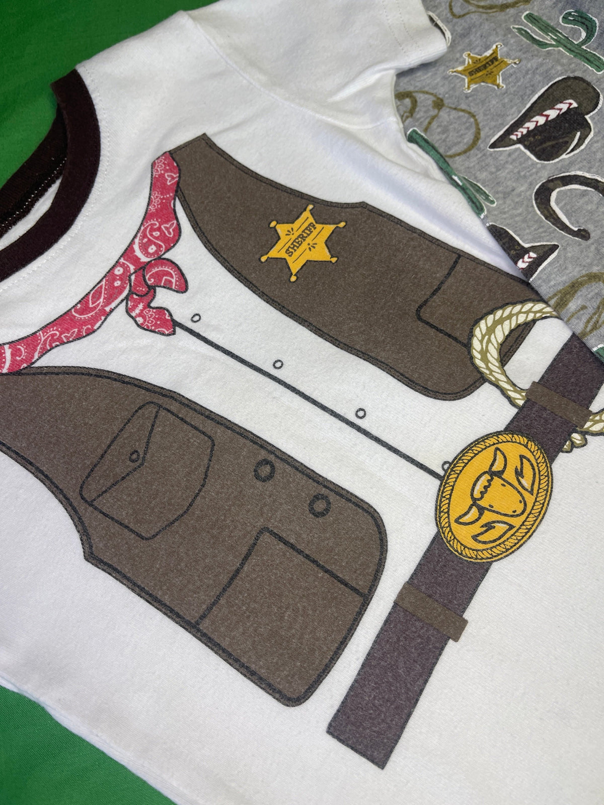 Cowboy/Western 2 piece Sheriff Pyjama Set Toddler 3T