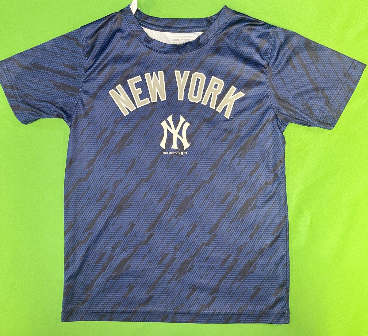 MLB New York Yankees Wicking T-Shirt Youth Small 7