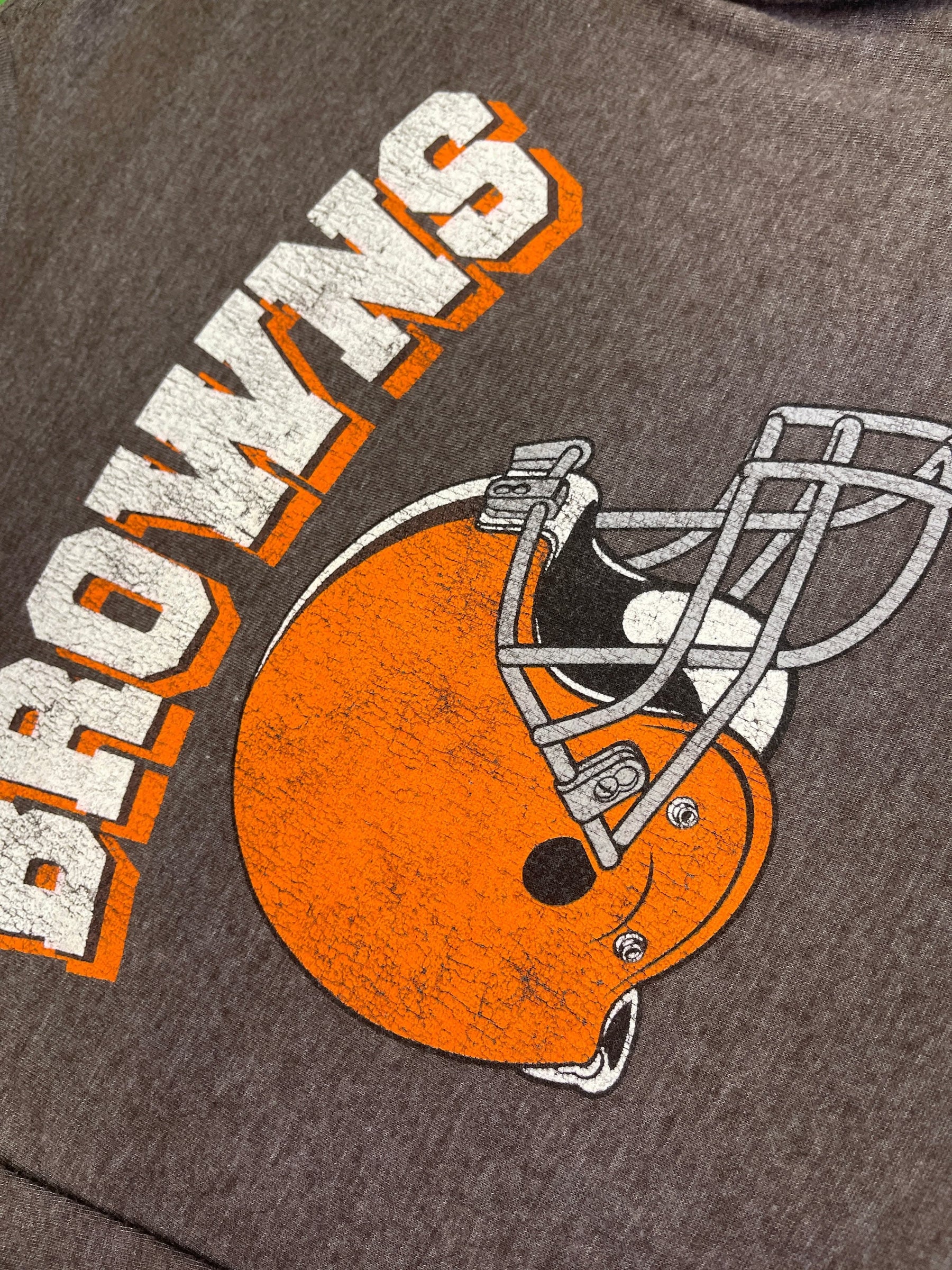 NFL Cleveland Browns L/S Distressed T-Shirt Youth Small 8