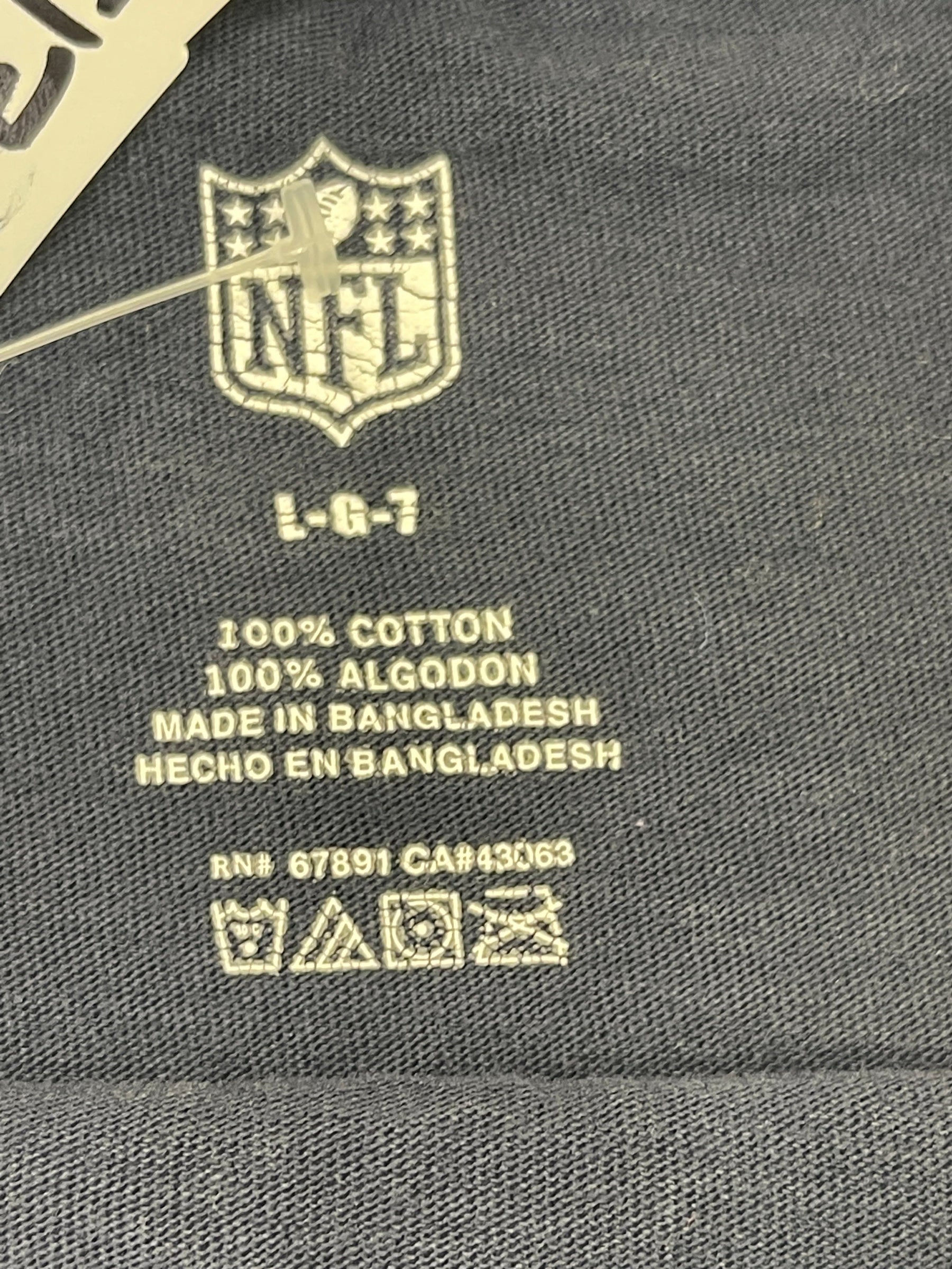 NFL Chicago Bears 100% Cotton Weathered T-Shirt Youth Small 7