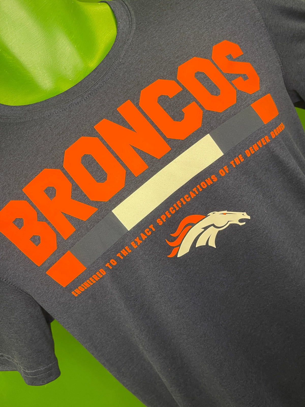 NFL Denver Broncos Dark Blue Nike Dri-Fit T-Shirt Men's Small