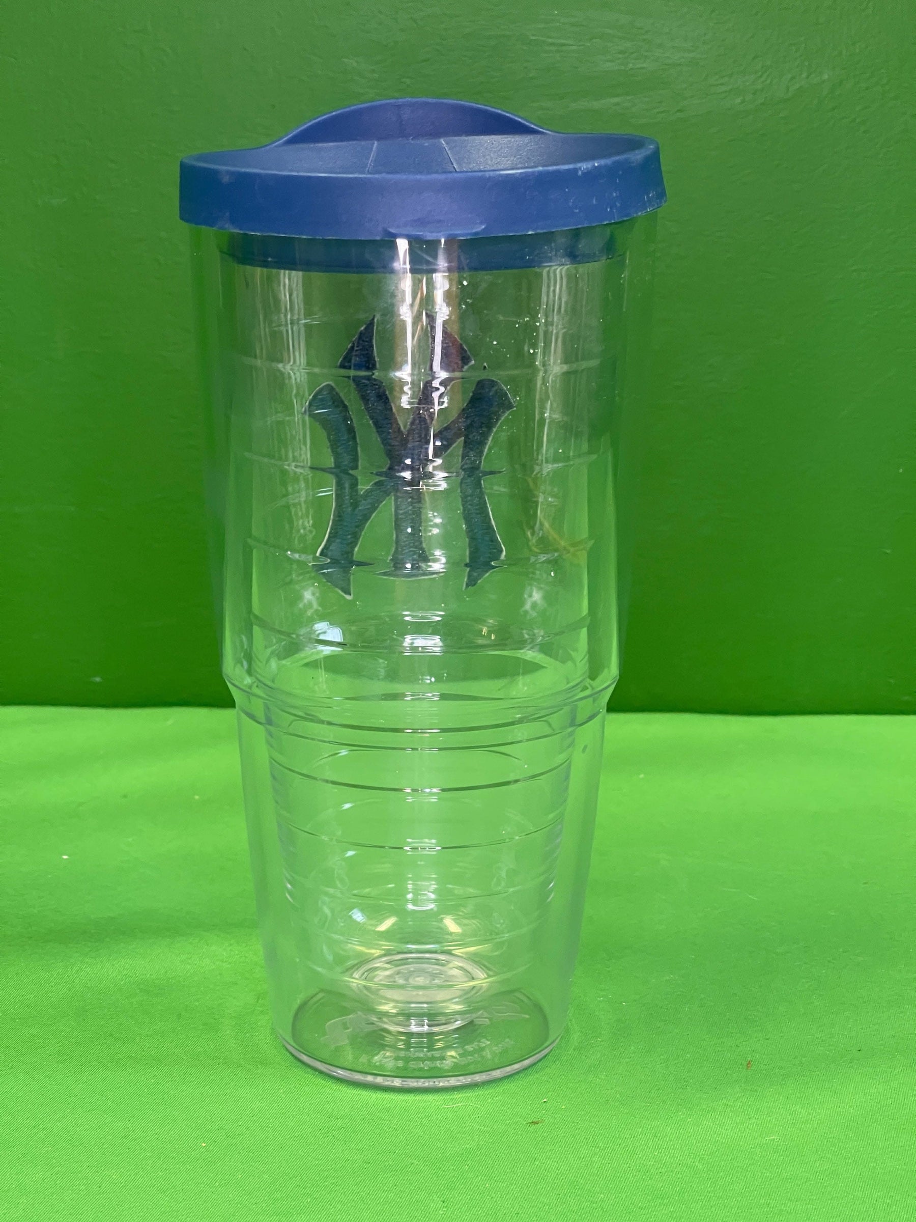 MLB New York Yankees Tervis Double Walled Plastic Tumbler Cup