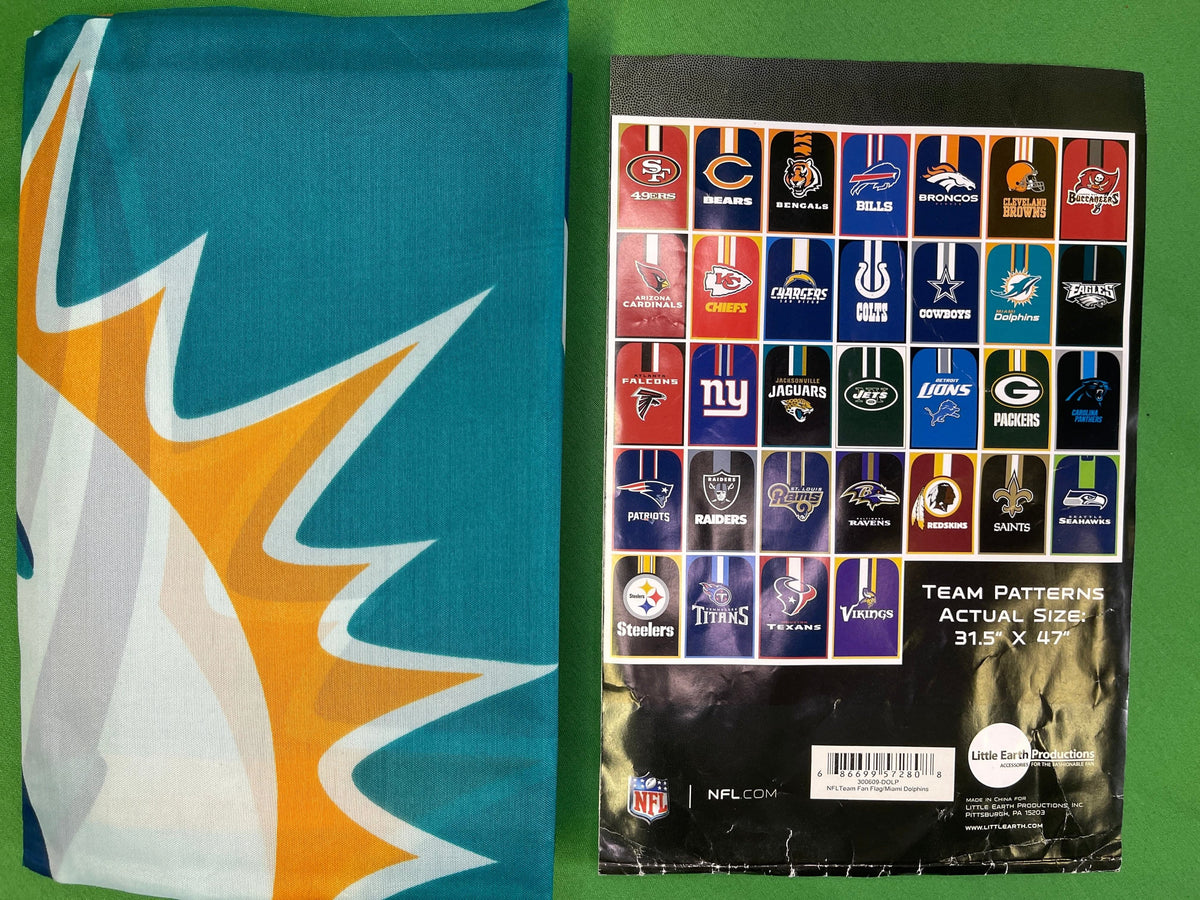 NFL Miami Dolphins Fan Flag Wearable 32" x 47" NWT