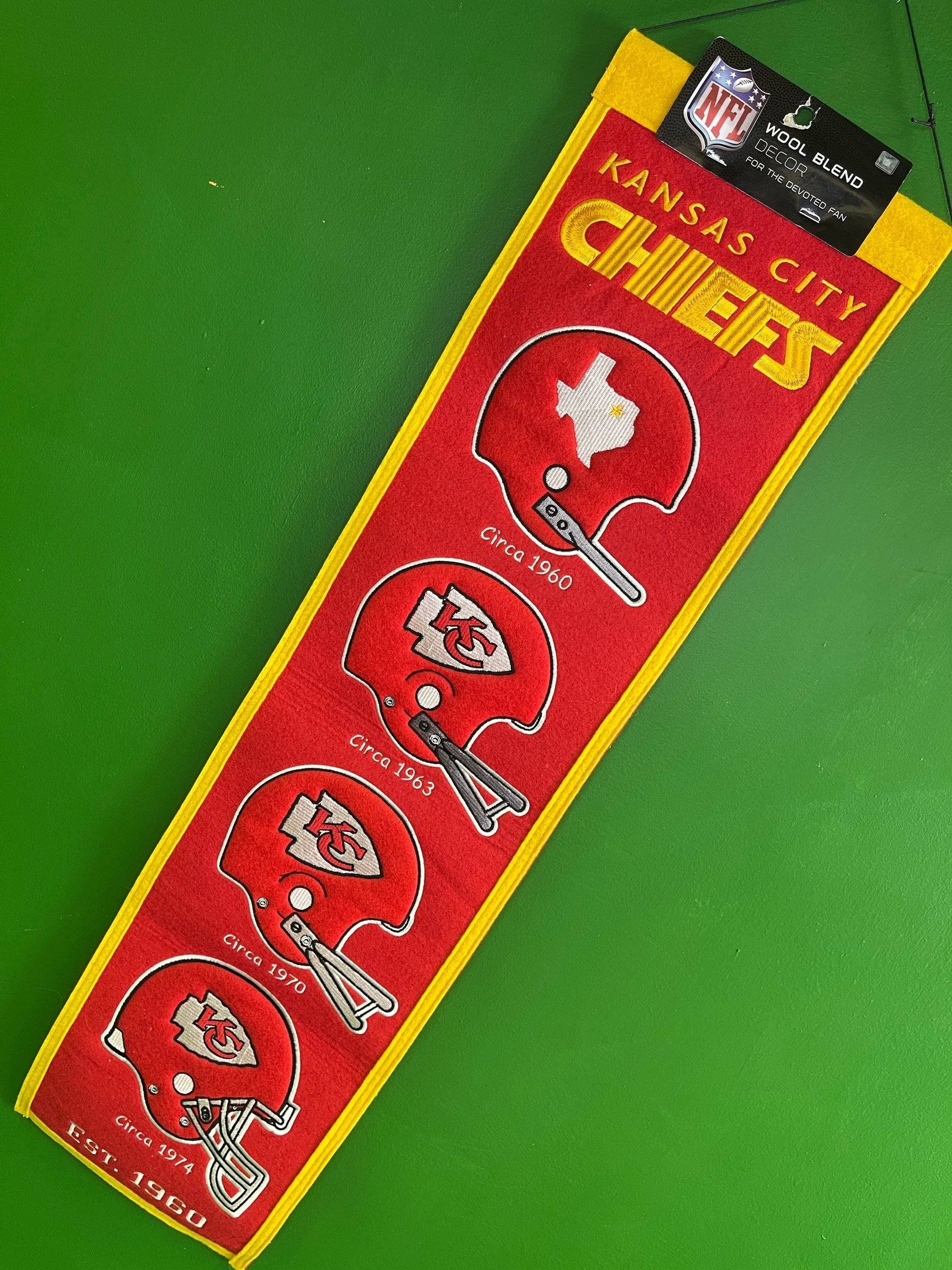 NFL Kansas City Chiefs 1960-Present Wool Helmets Fan Cave Wall Hanging NWT