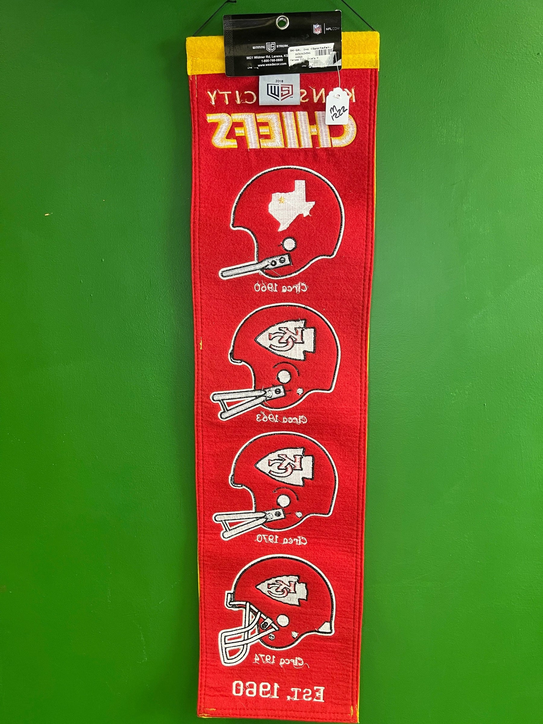 NFL Kansas City Chiefs 1960-Present Wool Helmets Fan Cave Wall Hanging NWT