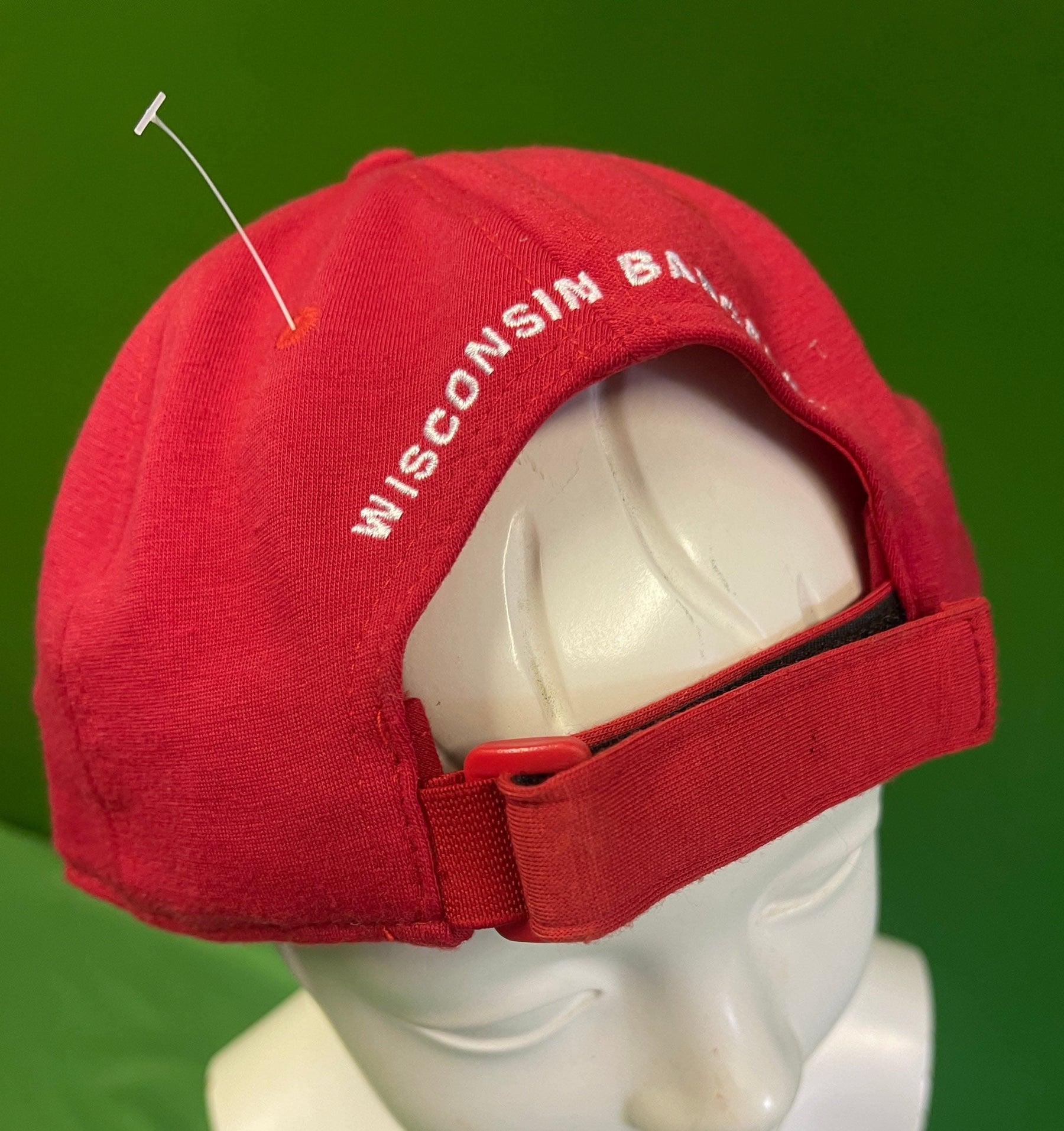 NCAA Wisconsin Badgers Under Armour Strapback Hat/Cap OSFM