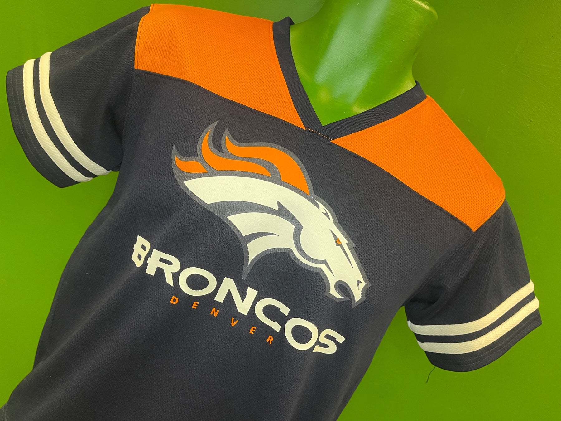 NFL Denver Broncos Jersey-Style Top Youth Medium 10-12