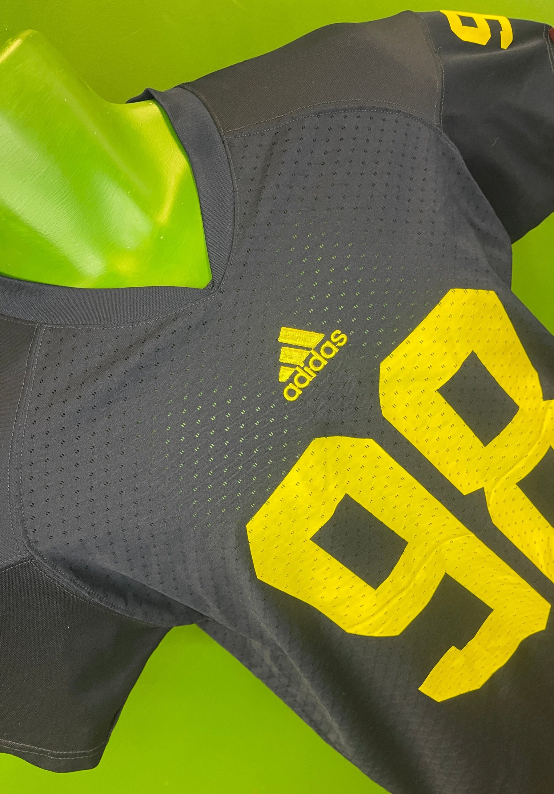 NCAA Michigan Wolverines #98 Mesh Jersey Youth Medium 10-12