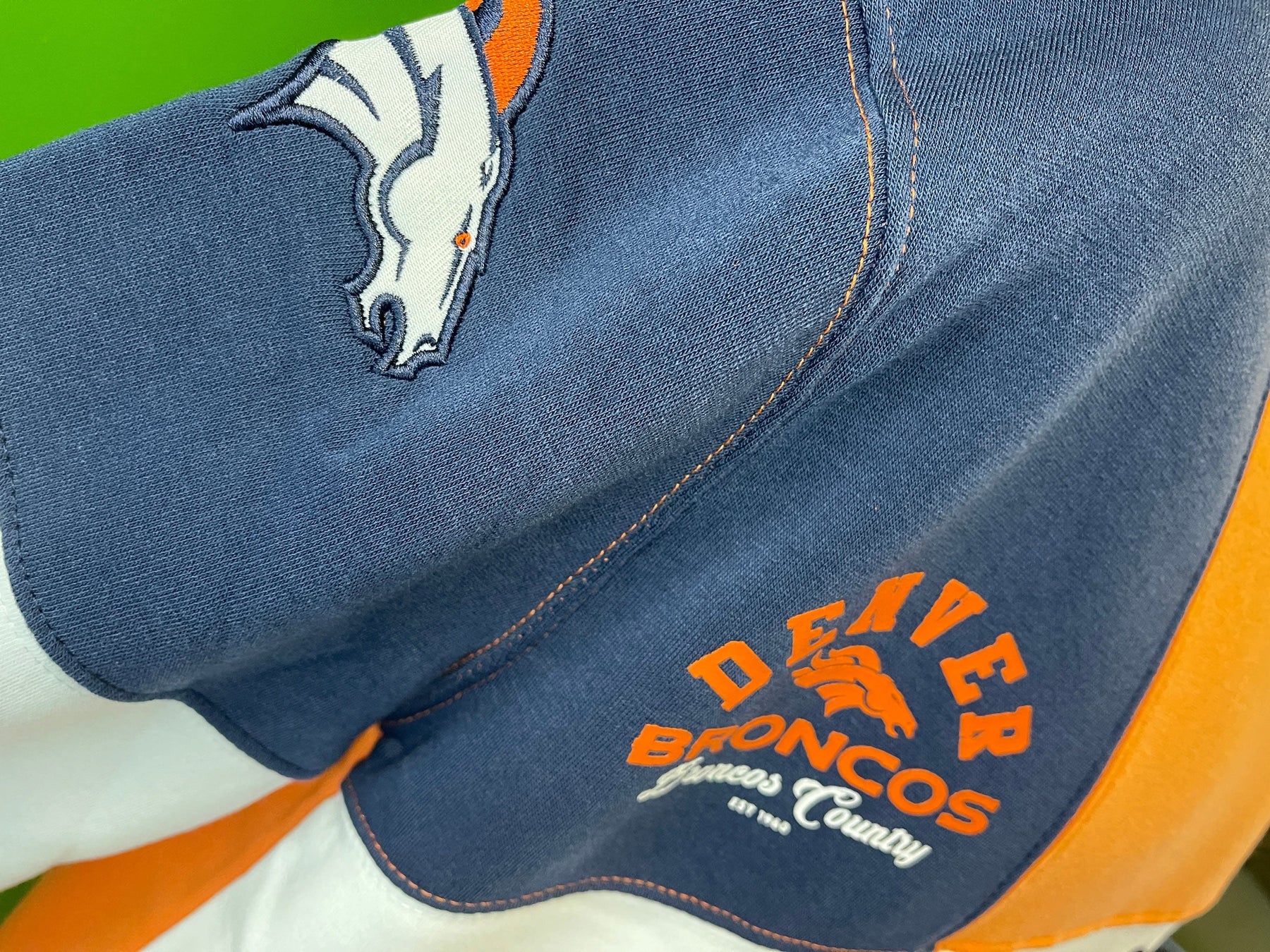 NFL Denver Broncos Colourblock Pullover Sweatshirt Men's Large NWT