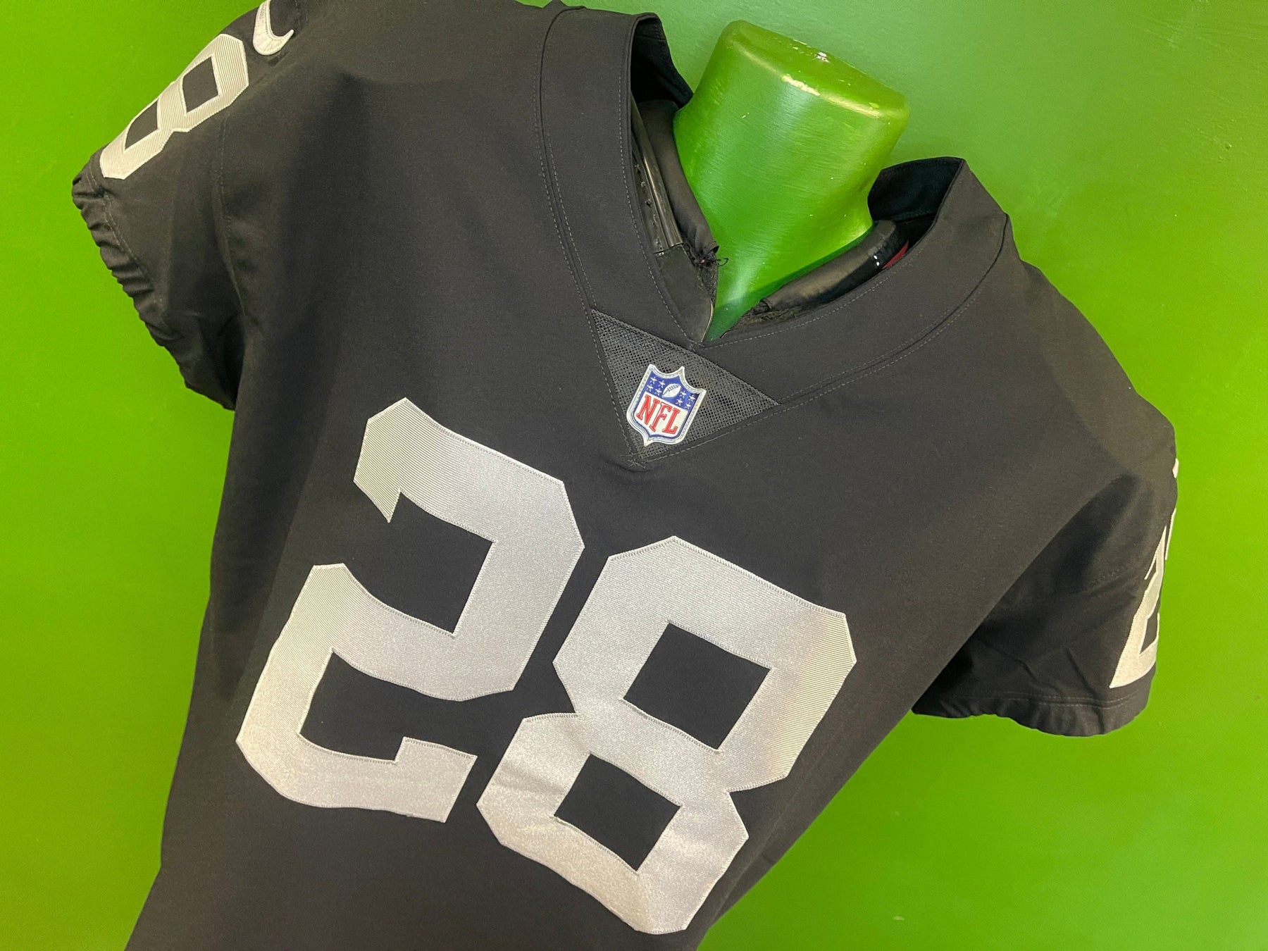 NFL Las Vegas Raiders Jacobs #28 Elite On-Field Jersey Men's 2X-Large 52 NWT