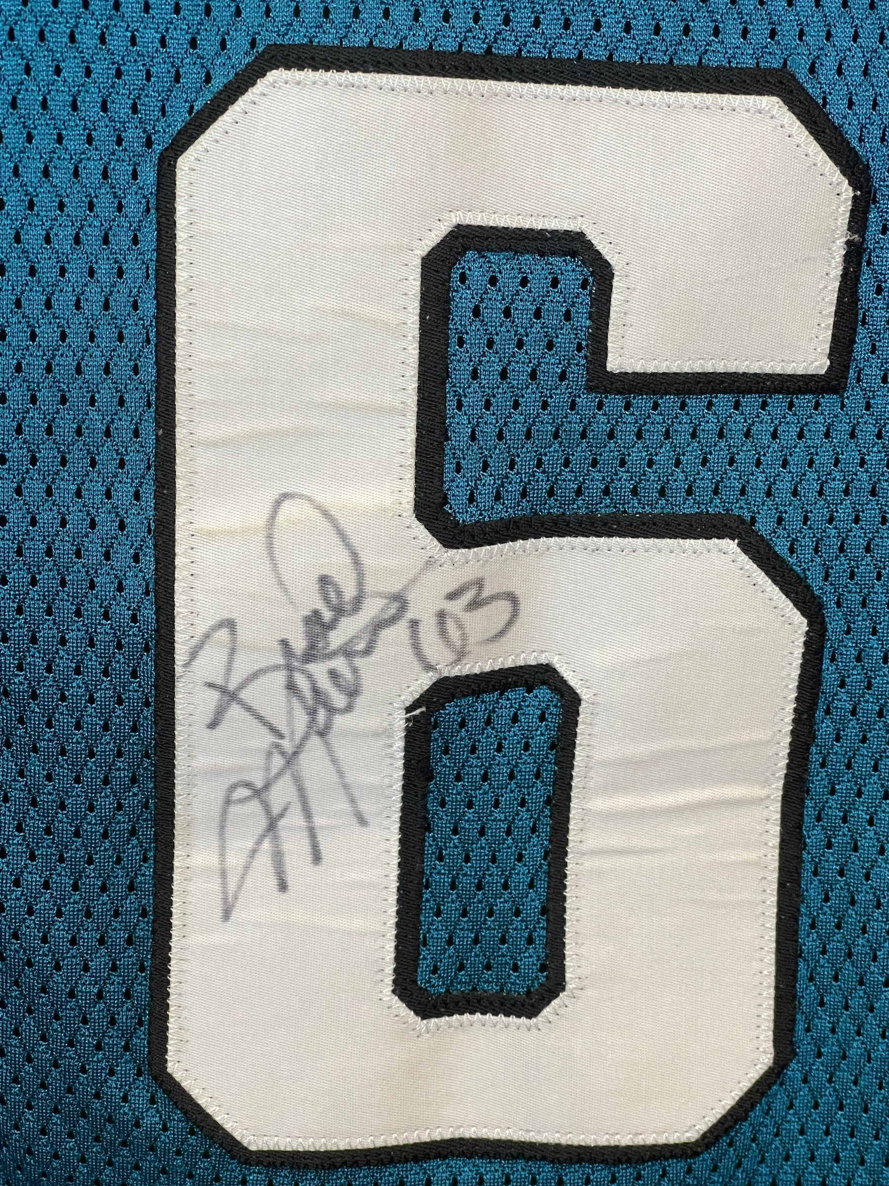 NFL Jacksonville Jaguars Meester #63 Vtg SIGNED Jersey Youth Medium 10-12
