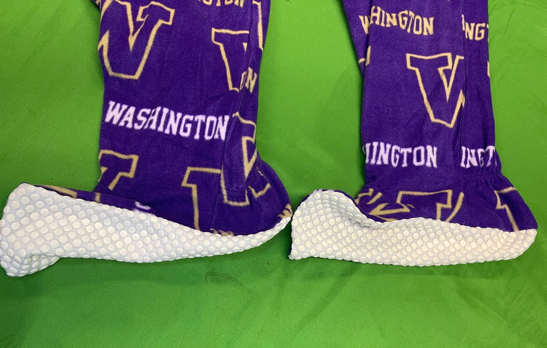 NCAA Washington Huskies Fleece Full-Zip L/S Footed Onesie Pyjamas Men's X-Large