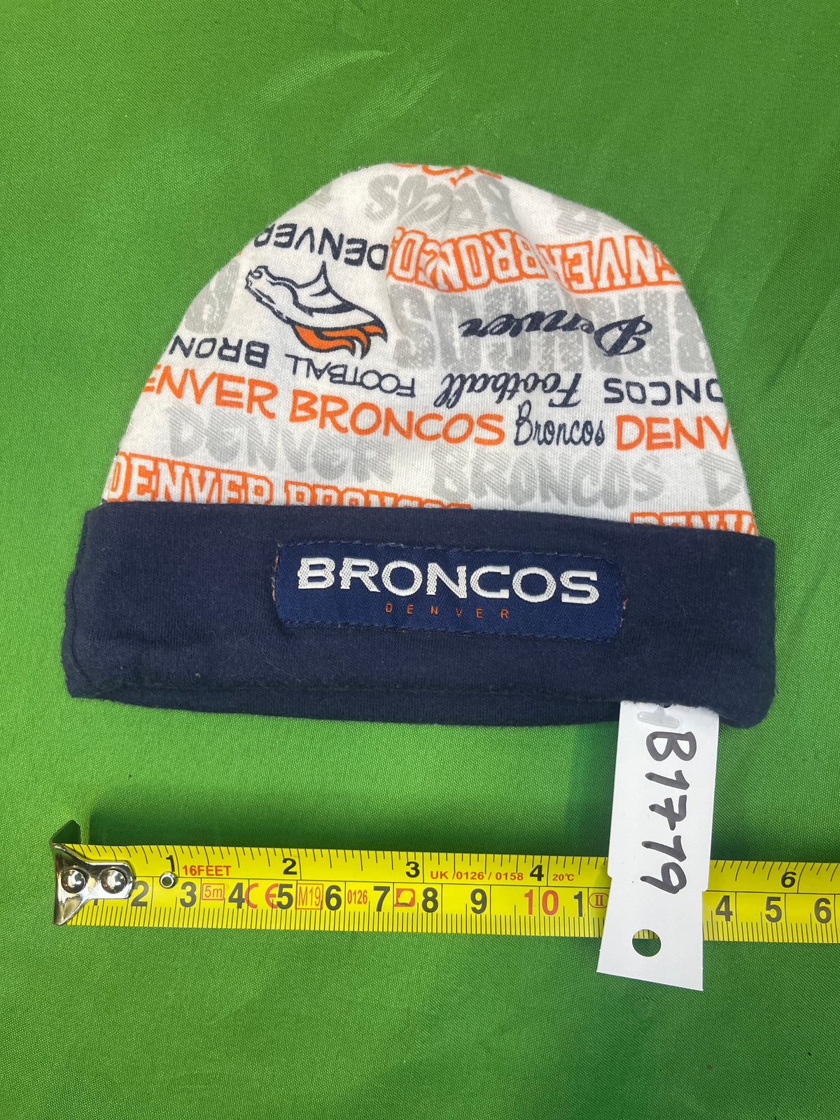 NFL Denver Broncos Infant Baby Hat Beanie Newborn 0-3 Months