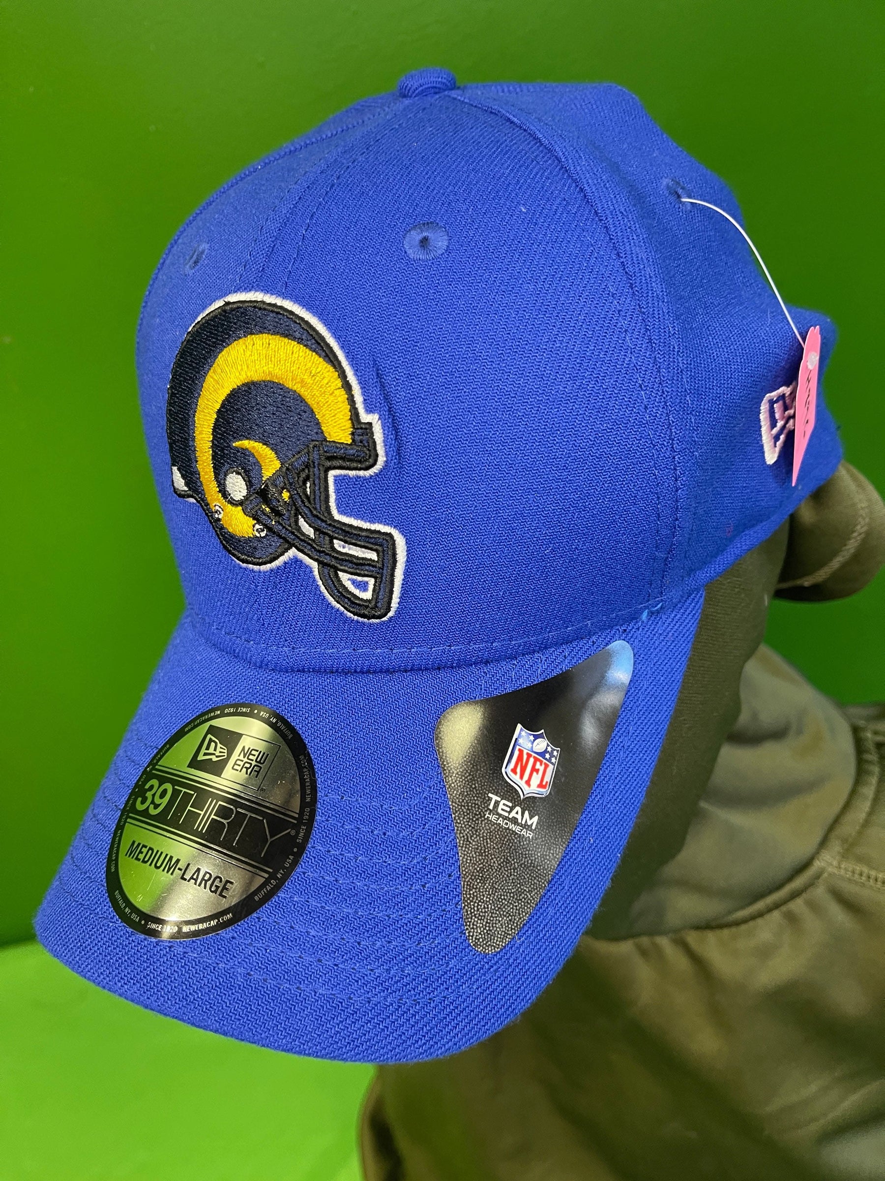 NFL Los Angeles Rams New Era 39THIRTY Blue Fitted Hat/Cap Size Medium/Large NWT