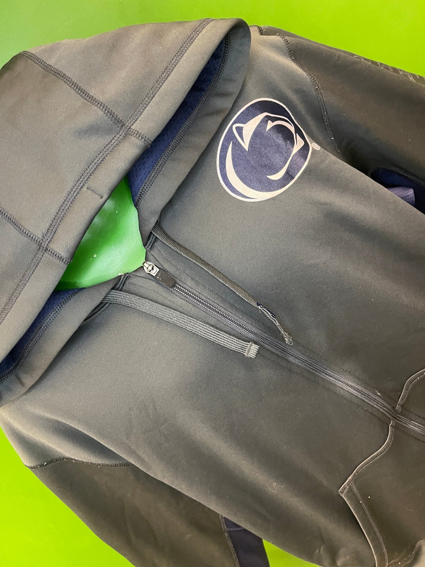 NCAA Penn State Nittany Lions Therma Fit Full Zip Hoodie Jacket Men's Large