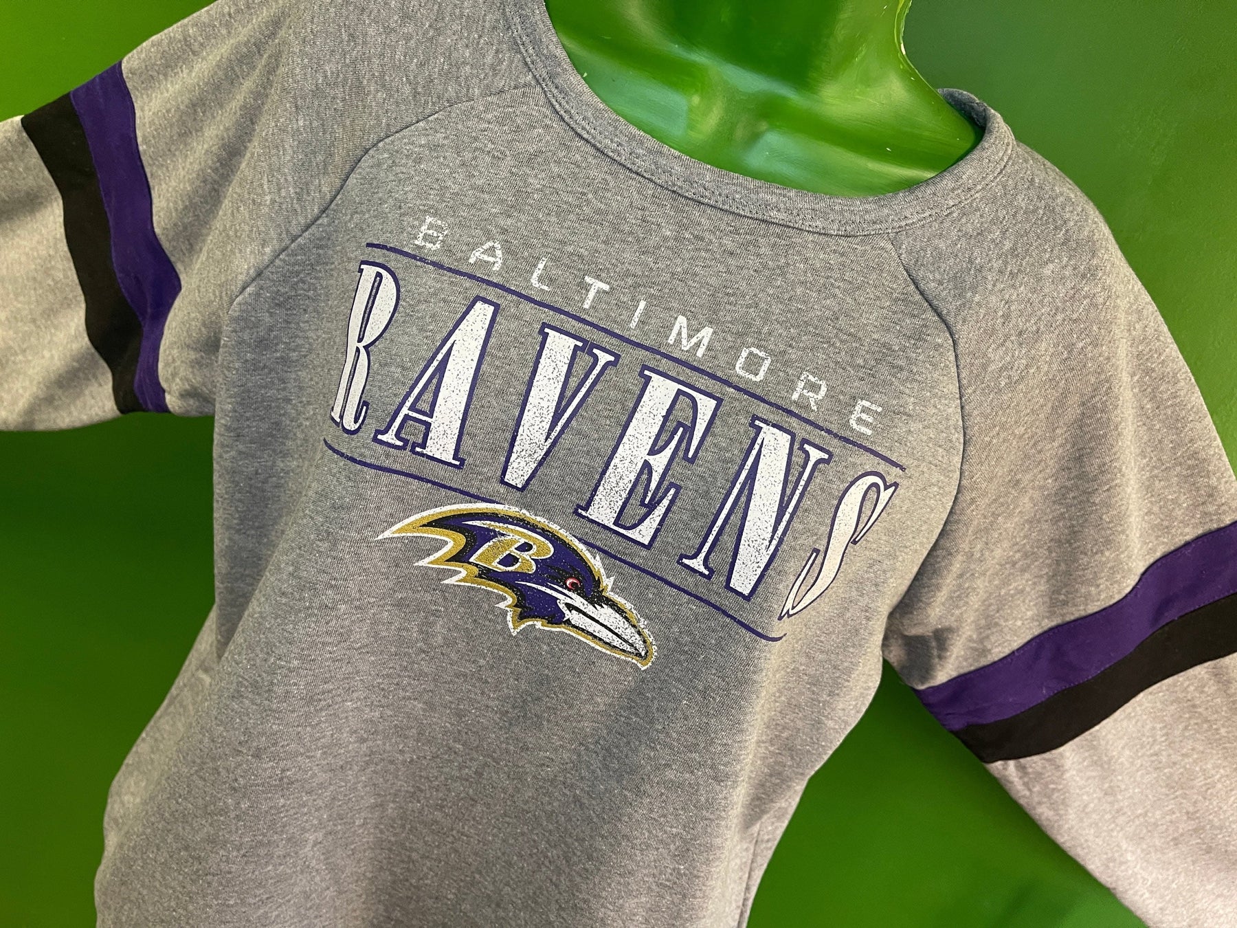 NFL Baltimore Ravens Soft Heathered Grey L/S Sweatshirt Women's Medium NWT