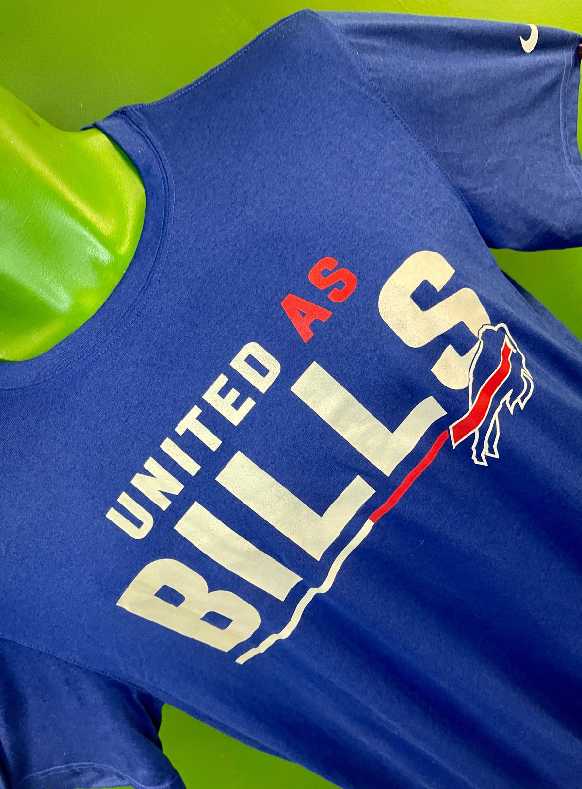 NFL Buffalo Bills Dri-Fit Wicking T-Shirt Men's X-Large NWT