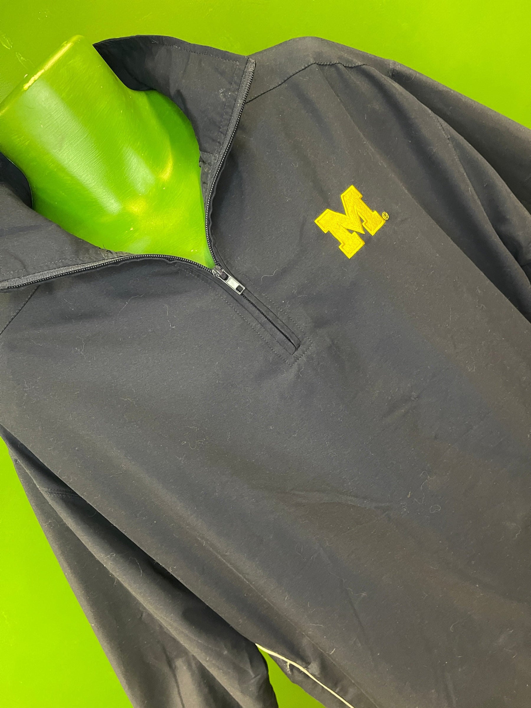 NCAA Michigan Wolverines 1/4 Zip Pullover Jacket Men's Large