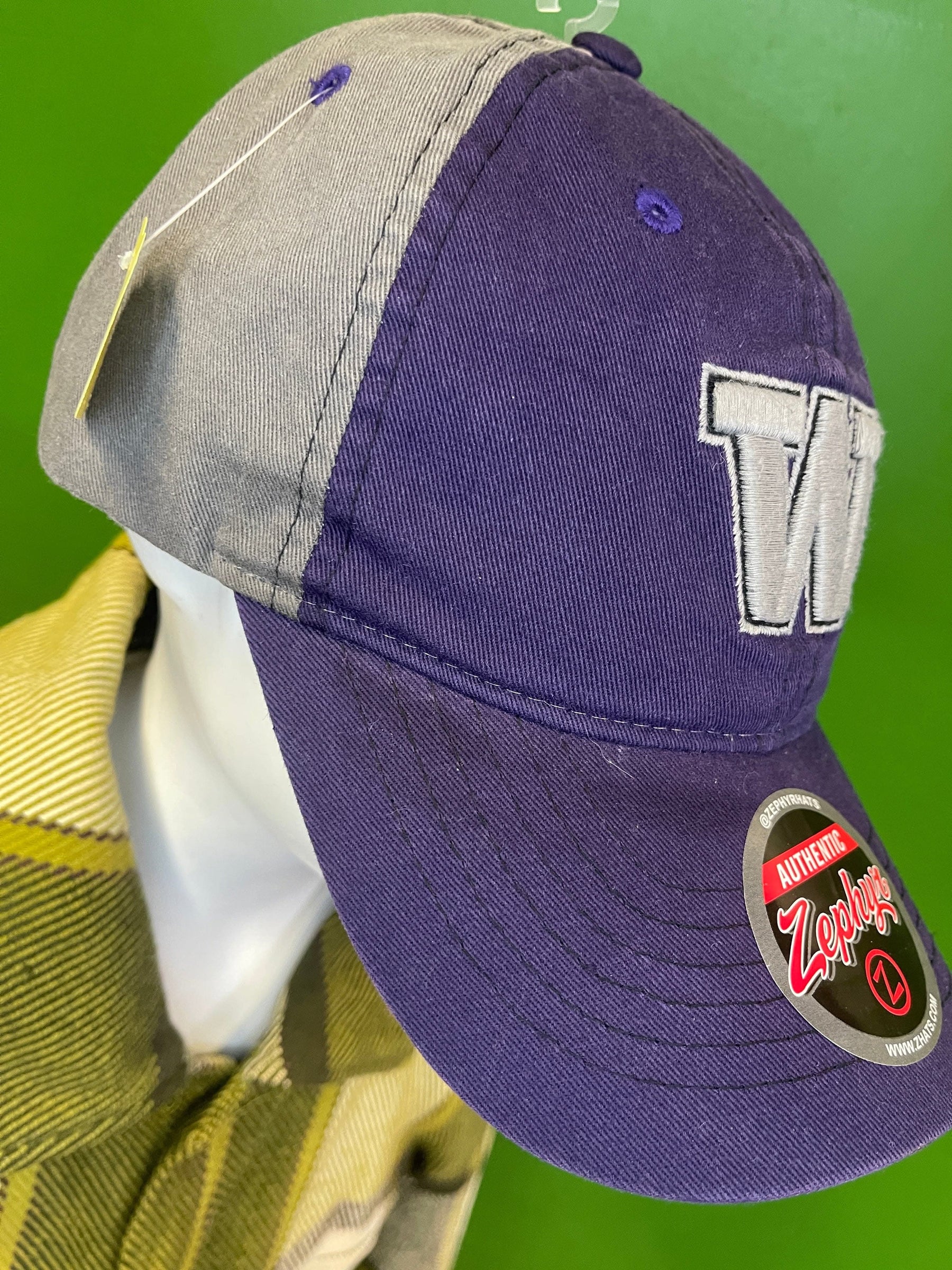 NCAA Washington Huskies Zephyr 100% Cotton Strapback Hat/Cap OSFM NWT
