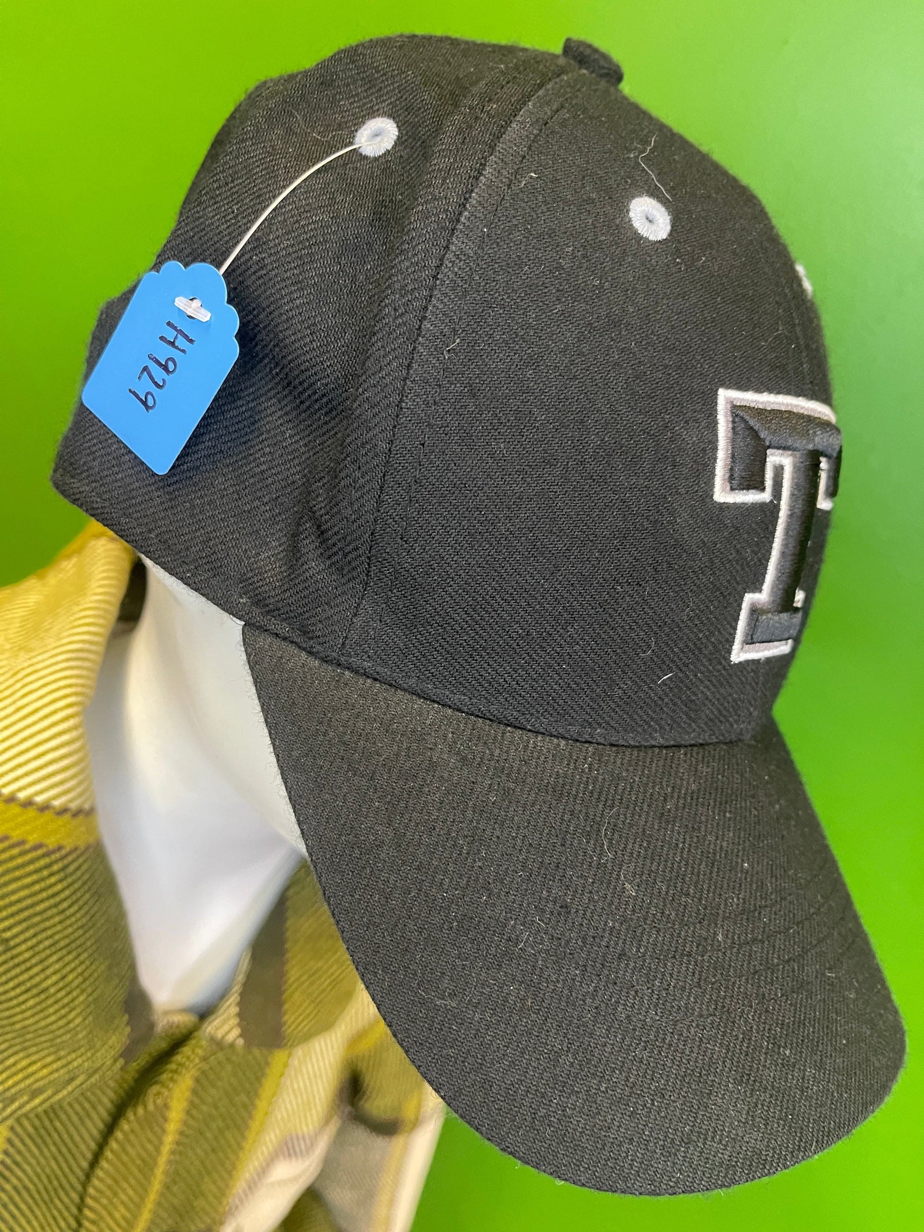 NCAA Texas Longhorns Black "T" Logo Fitted Hat/Cap 7