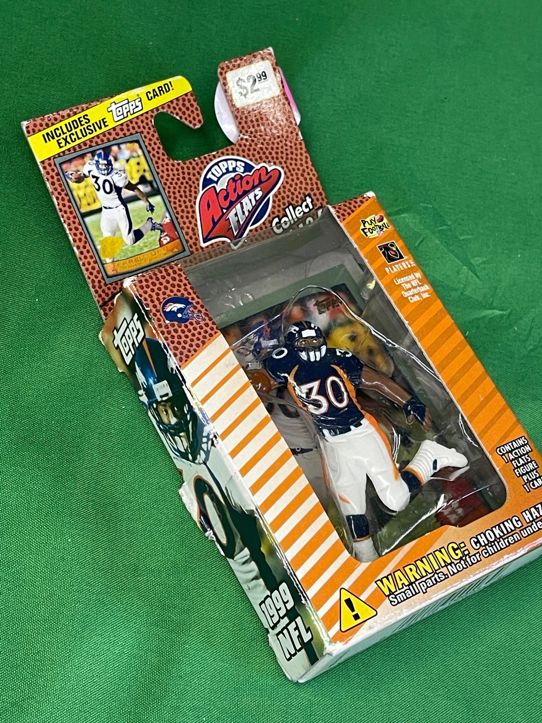 NFL Denver Broncos Terrell Davis #30 Topps Vintage Action Flats Figure & Card NWT