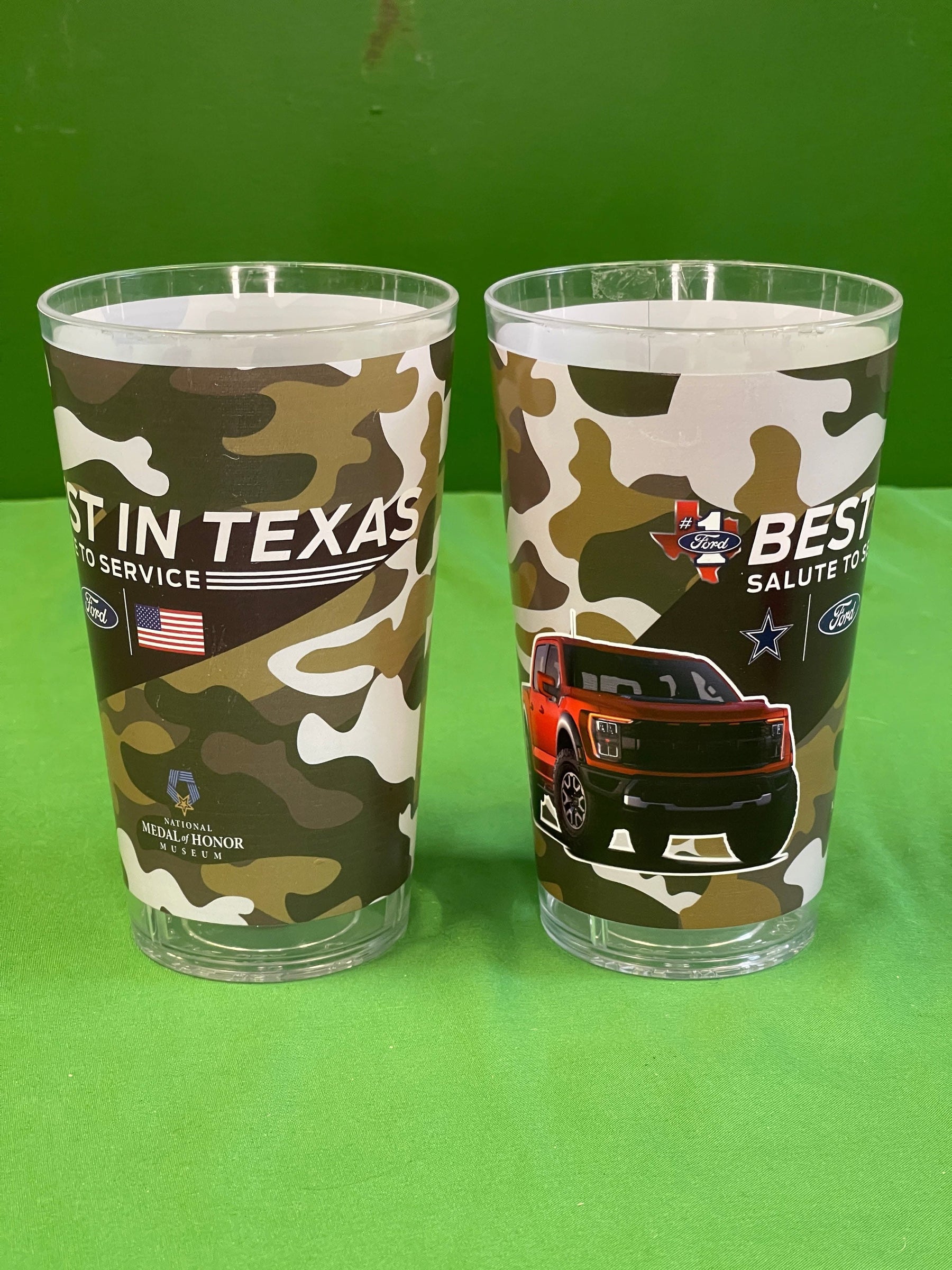 NFL Dallas Cowboys Set of 2 Ford Salute 2 Service Camo Plastic Stadium Cups