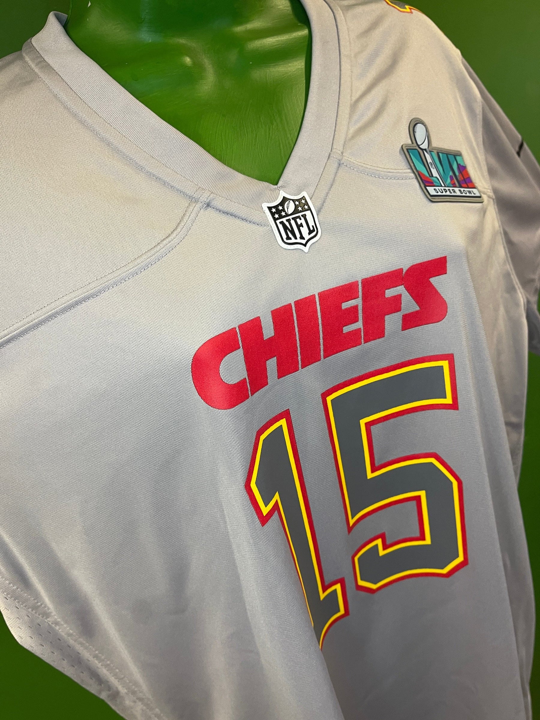 NFL Kansas City Chiefs Mahomes #15 Super Bowl LVII Jersey Women's 2X-Large NWOT