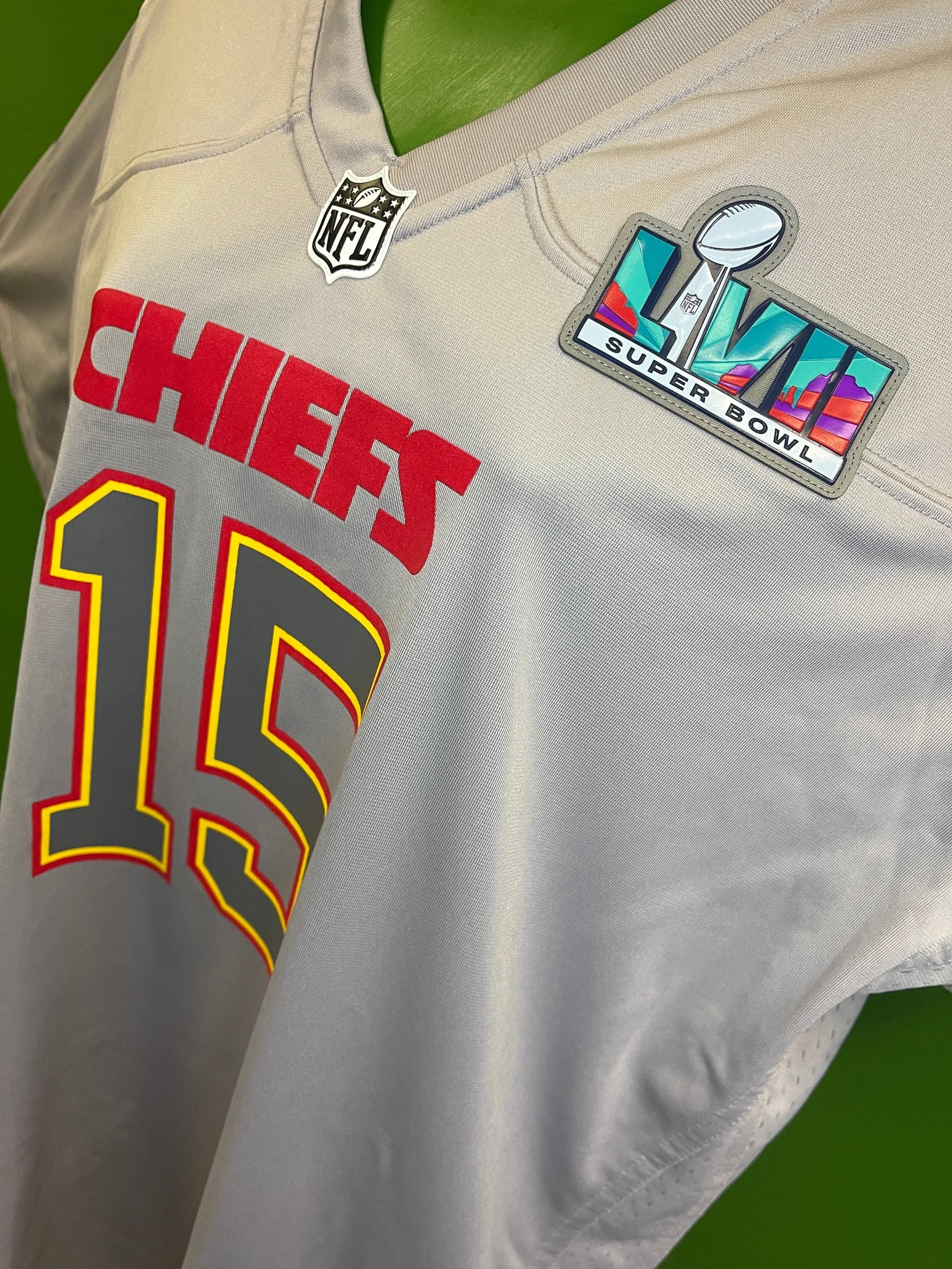 NFL Kansas City Chiefs Mahomes #15 Super Bowl LVII Jersey Women's 2X-Large NWOT