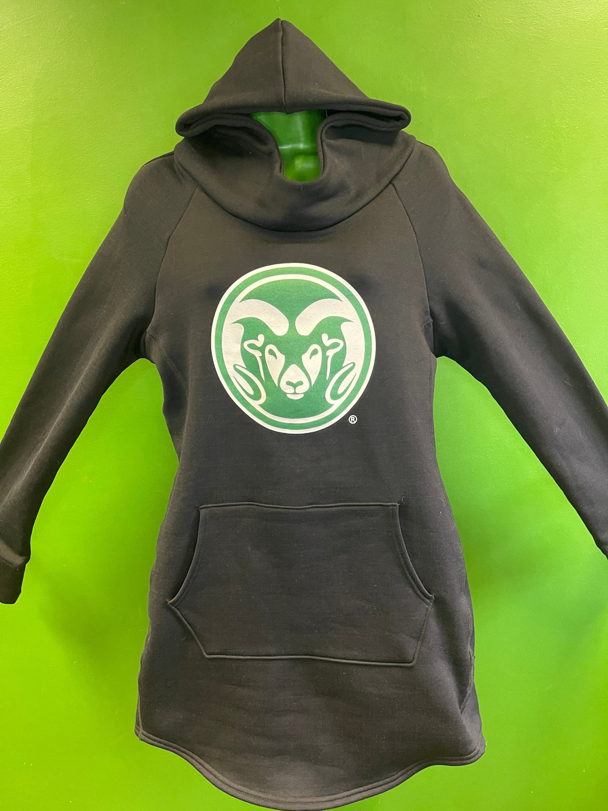 NCAA Colorado State Rams Fitted Black Pullover Hoodie Women's Small