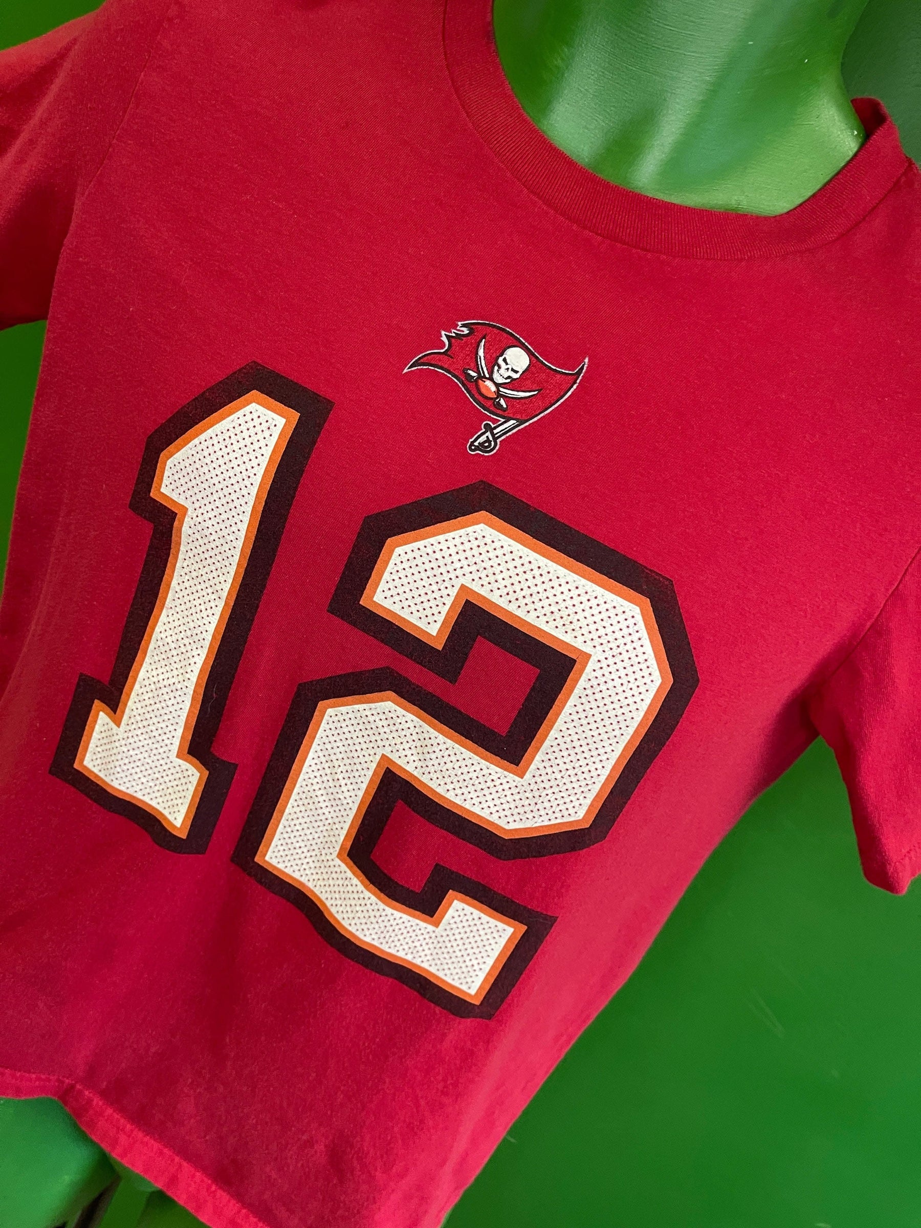 NFL Tampa Bay Buccaneers Tom Brady #12 T-Shirt Youth Large 14-16