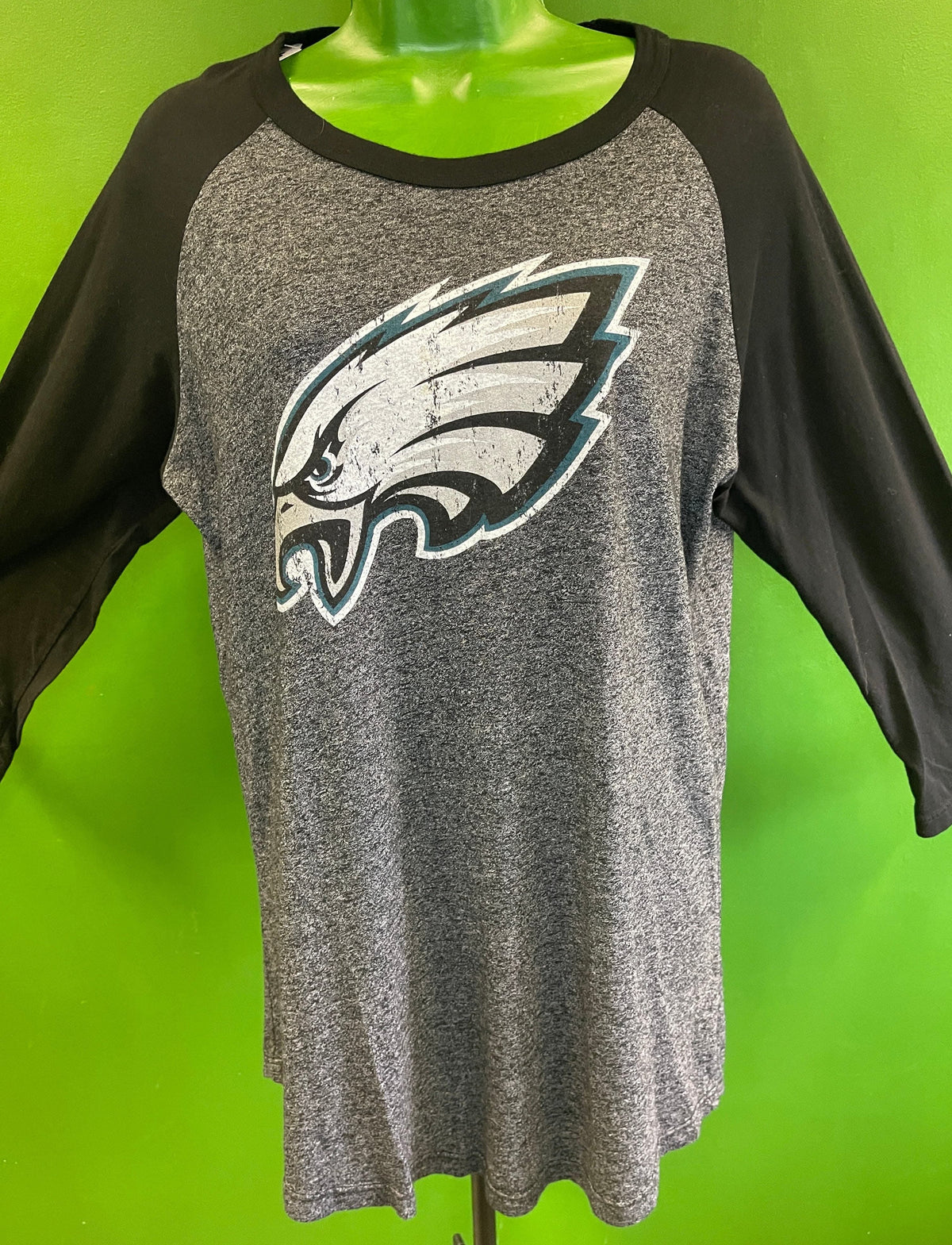 NFL Philadelphia Eagles Carson Wentz #11 Majestic L/S T-Shirt Women's X-Large