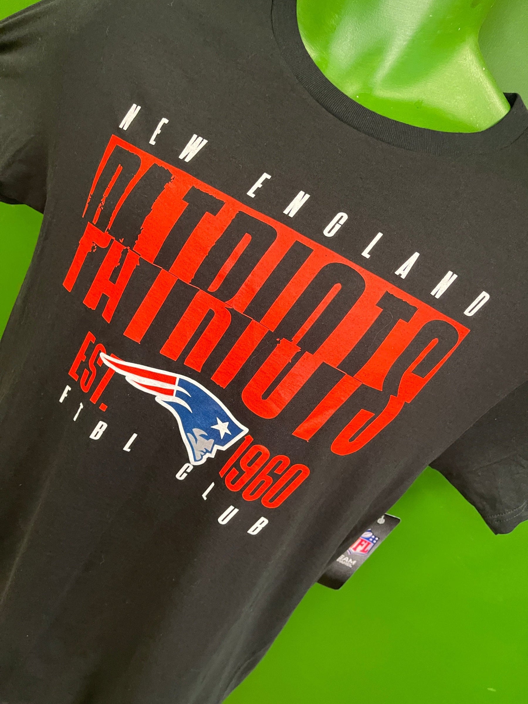 NFL New England Patriots 100% Cotton Black T-Shirt Men's Medium NWT