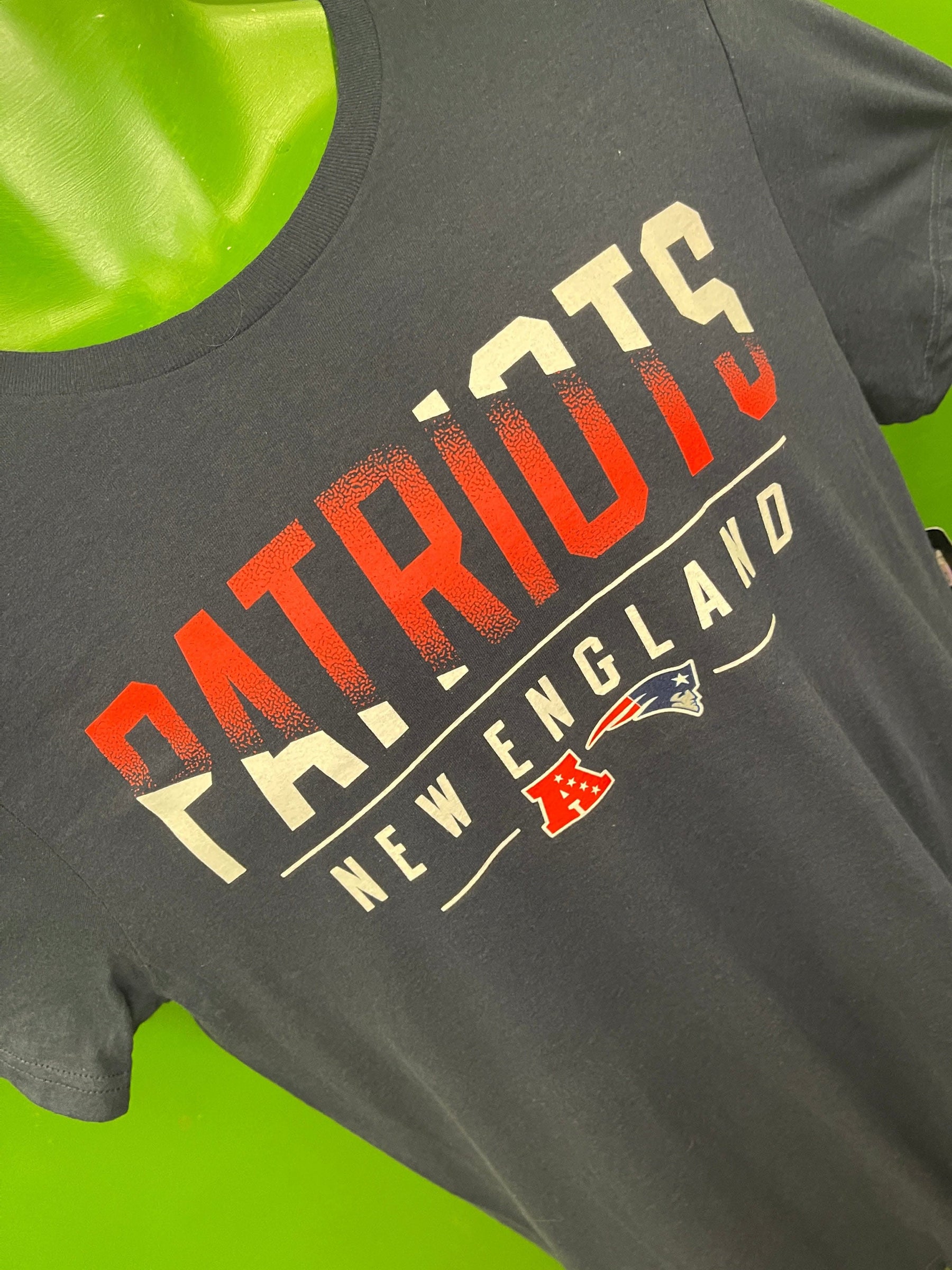NFL New England Patriots Est. #60 T-Shirt Men's Small NWT