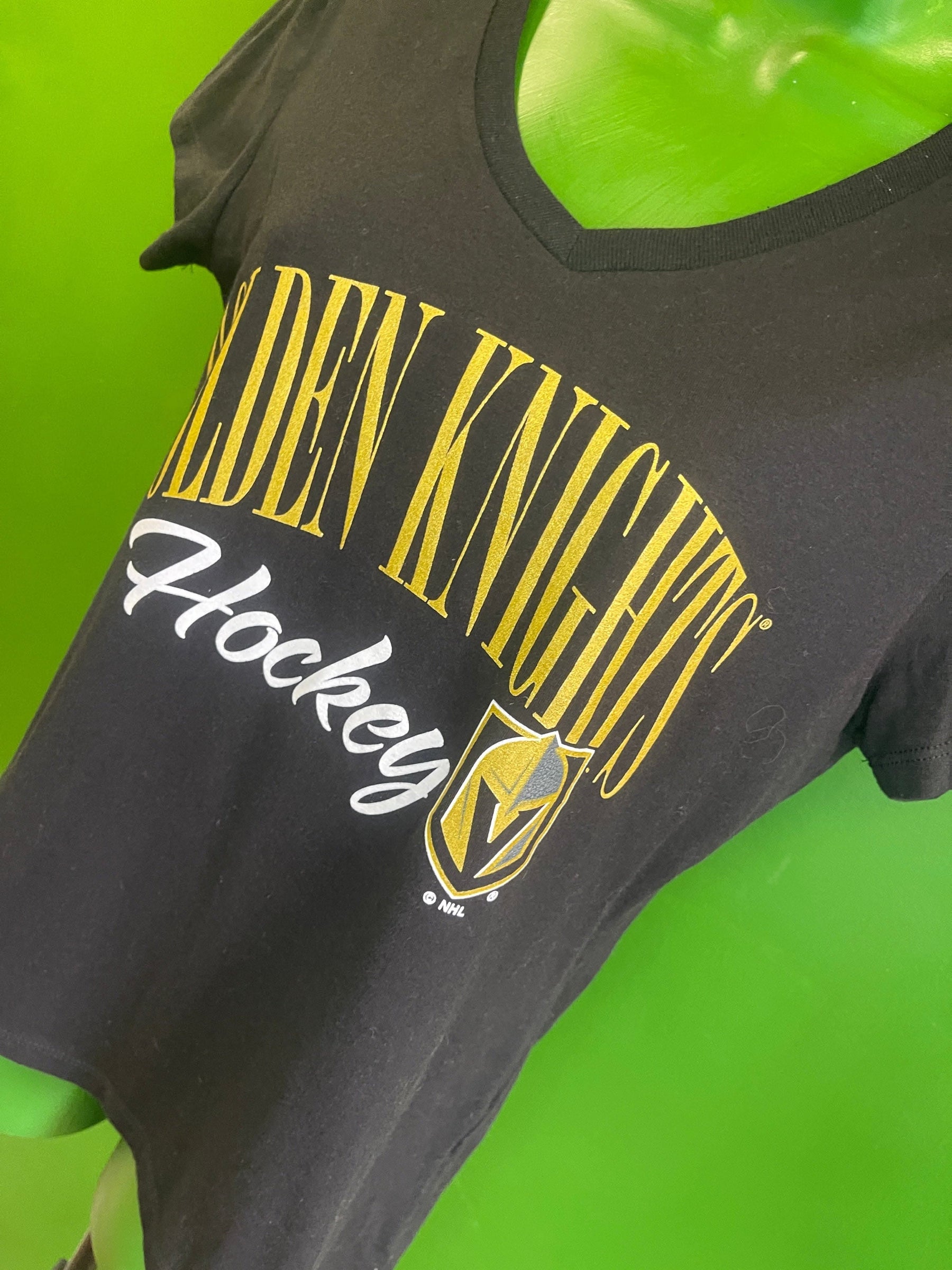 NHL Vegas Golden Knights Black V-Neck T-Shirt Women's Small NWT