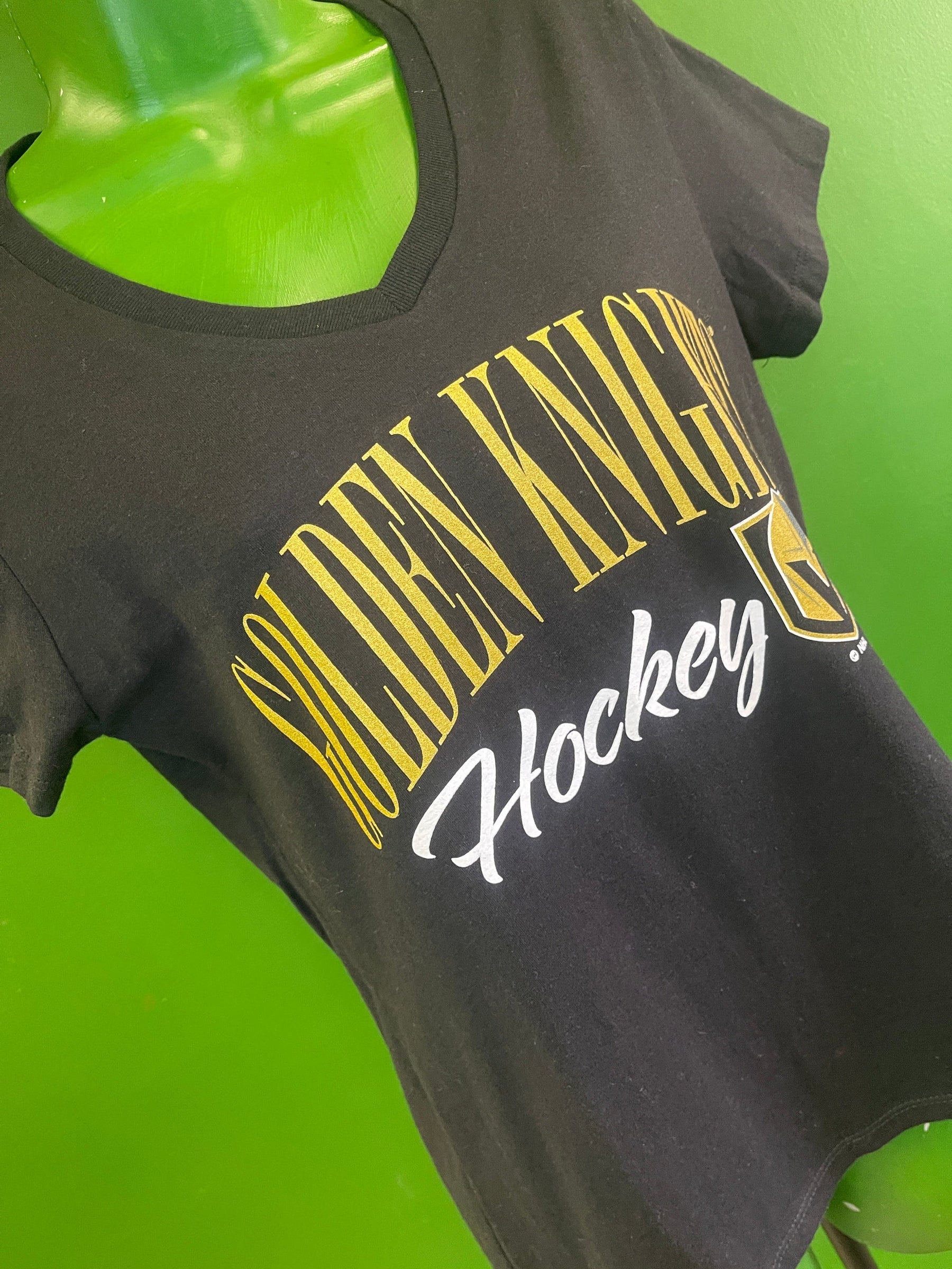 NHL Vegas Golden Knights Black V-Neck T-Shirt Women's Small NWT