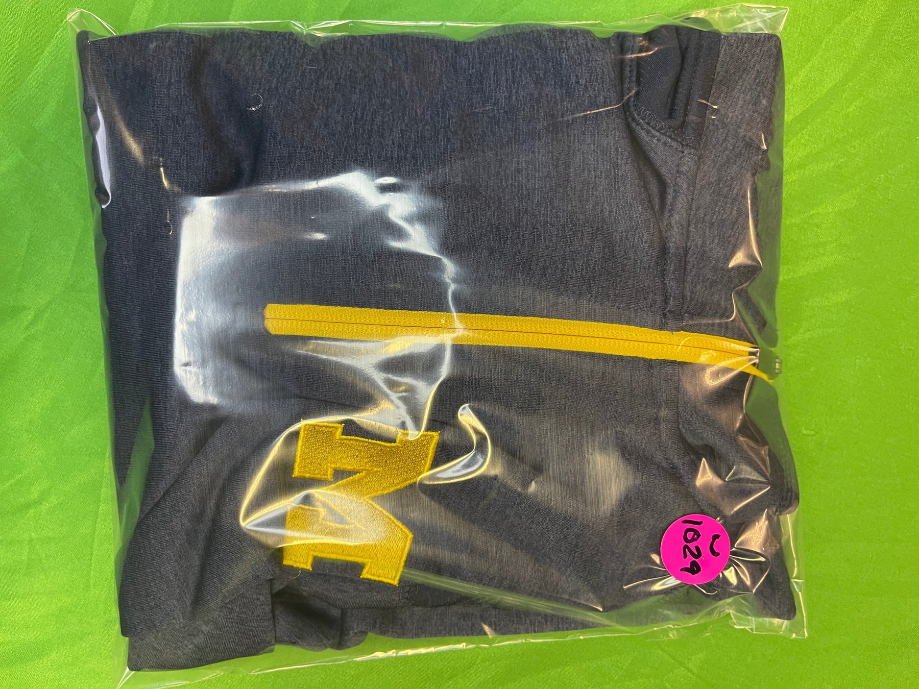 NCAA Michigan Wolverines Champion Lightweight 1/4 Zip Pullover Men's Large