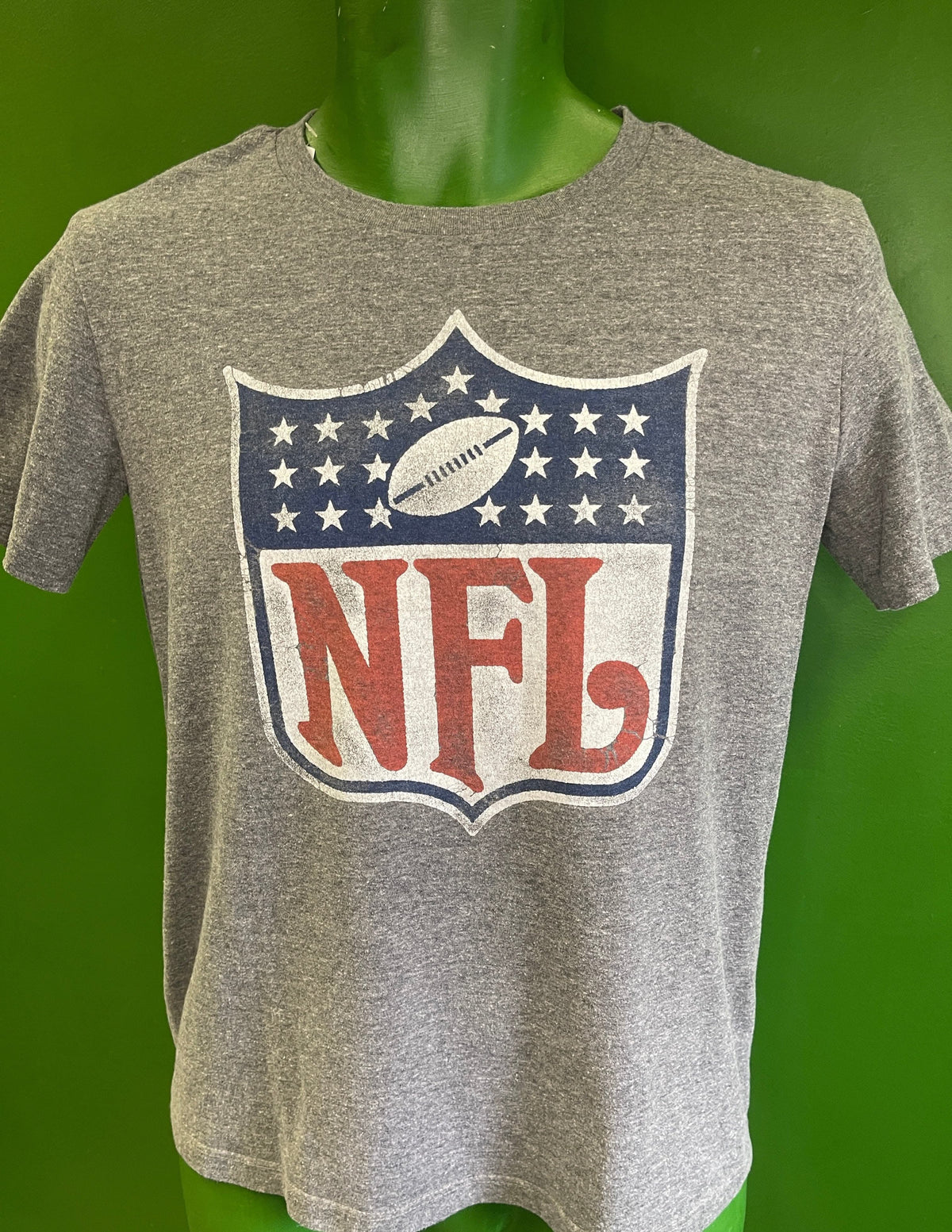 NFL Shield Graphic Heathered Grey T-Shirt Youth Large 14-16